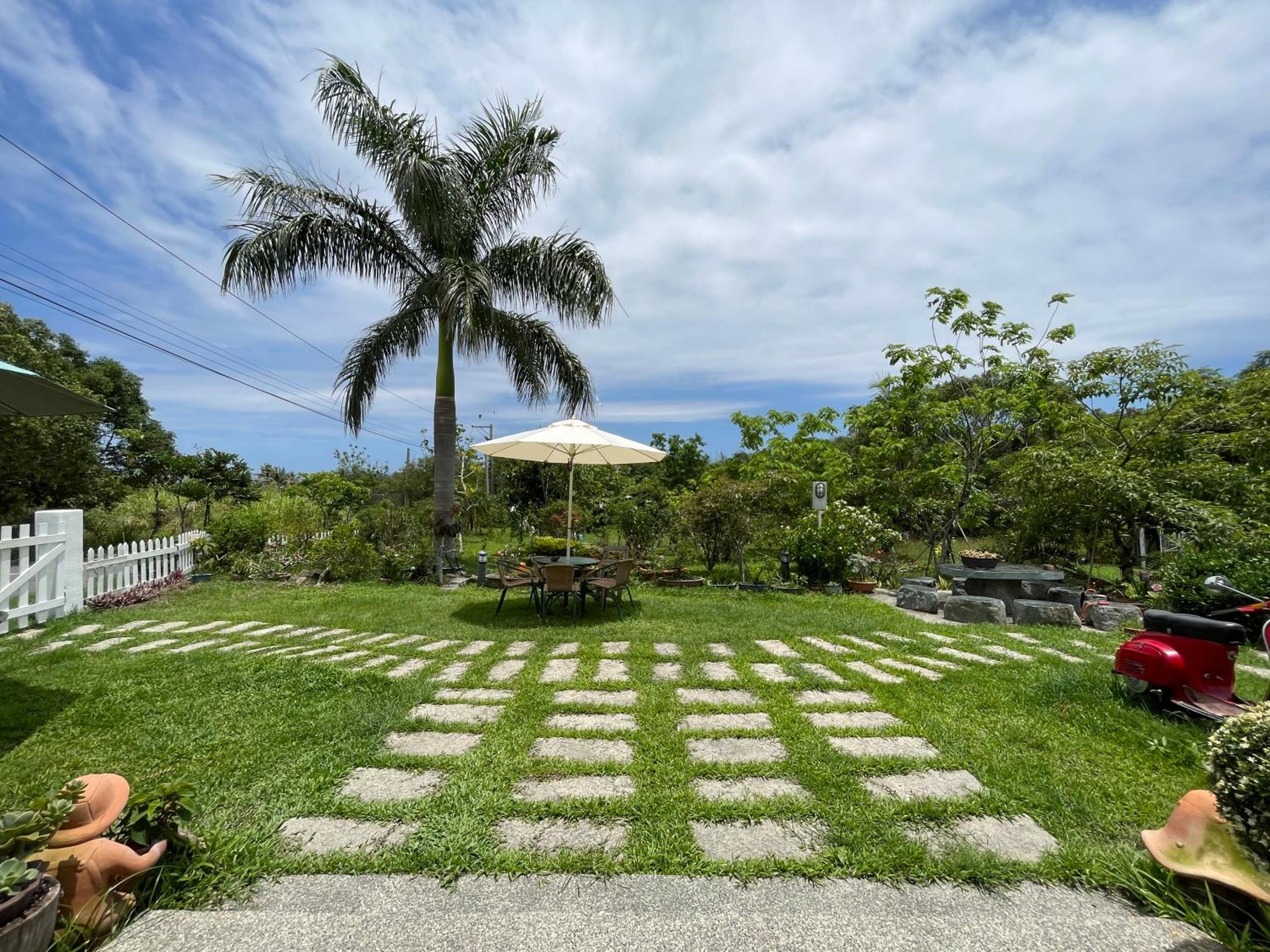 Lanshan House