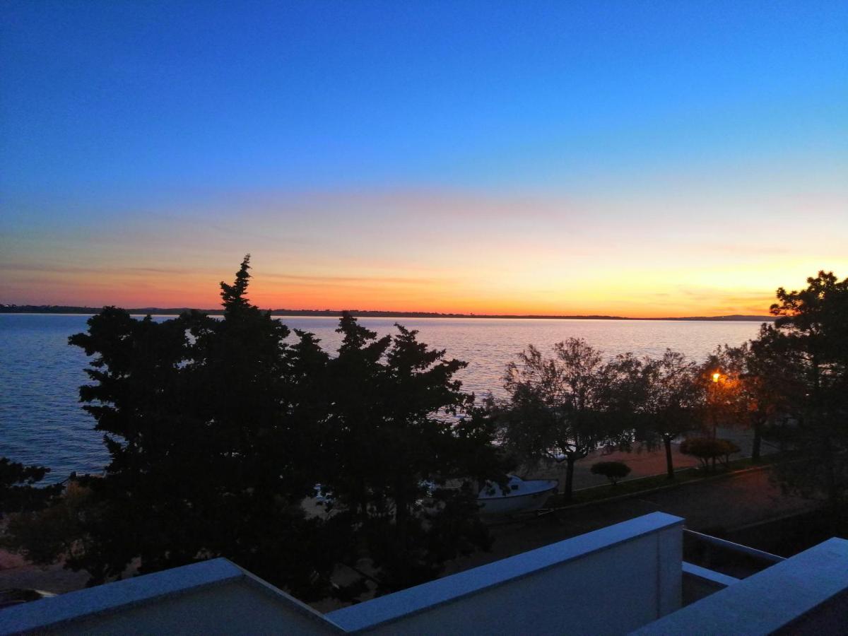 Apartments Mulo beachfront en Vrsi