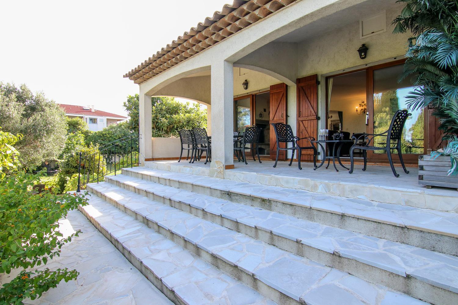 Villa Eden view 4