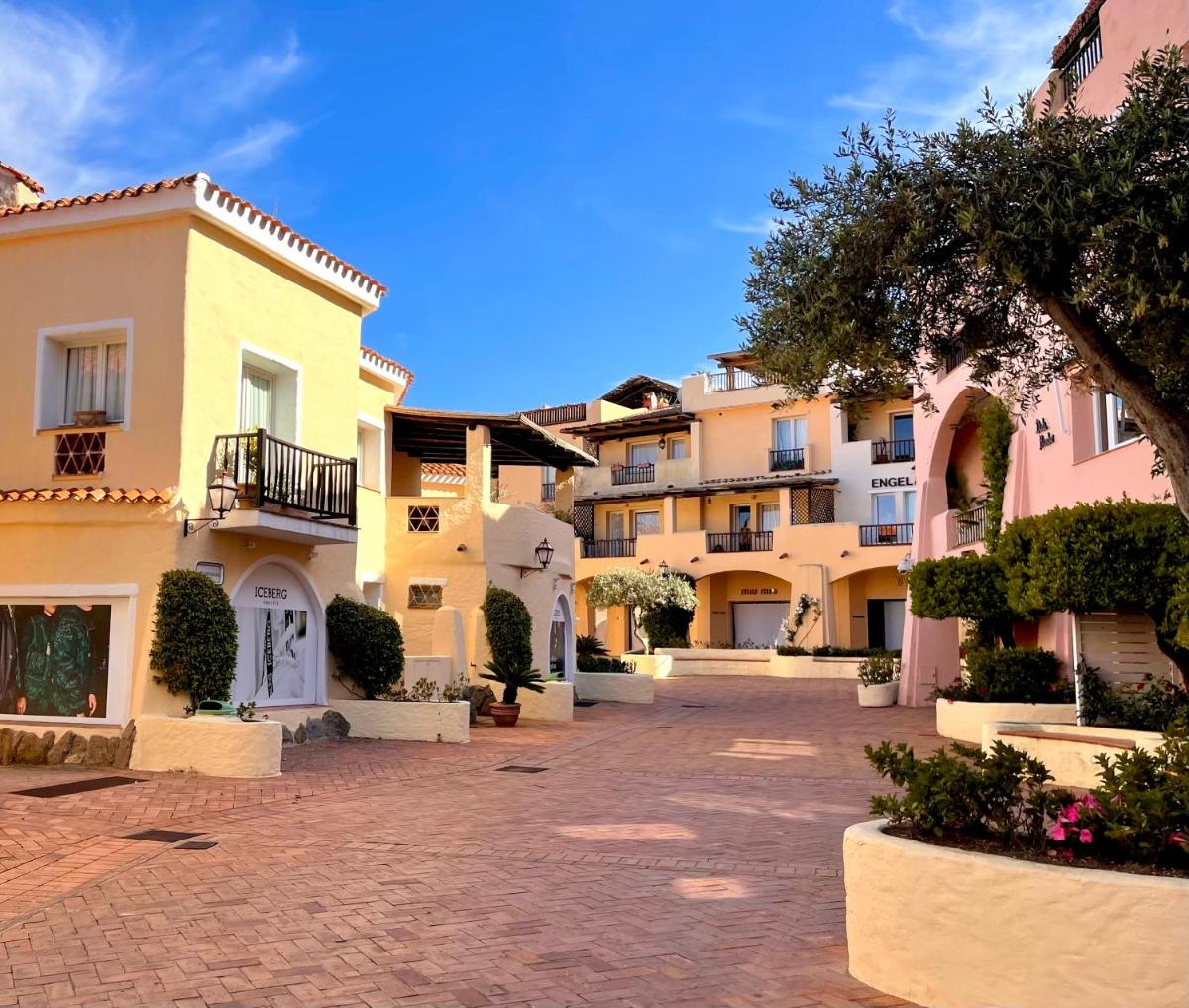 Beautiful House in the Heart of Porto Cervo photo 5