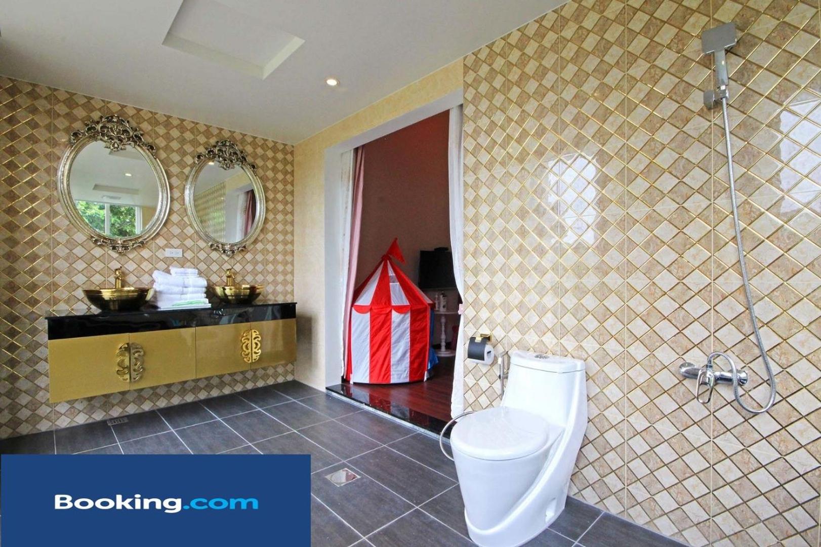 Moly Homestay