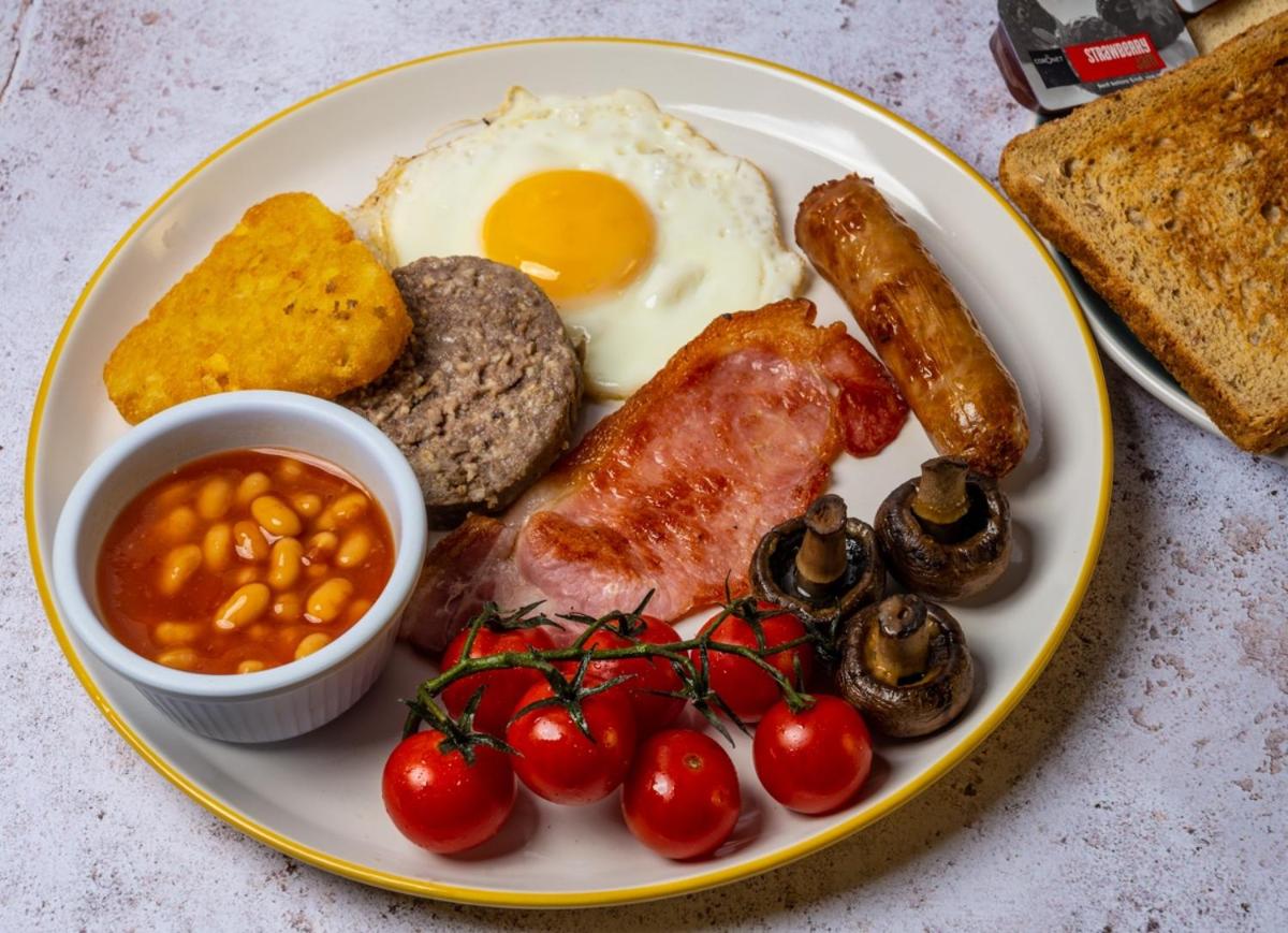 Pinehurst Lodge Hotel -Dyce, Aberdeen