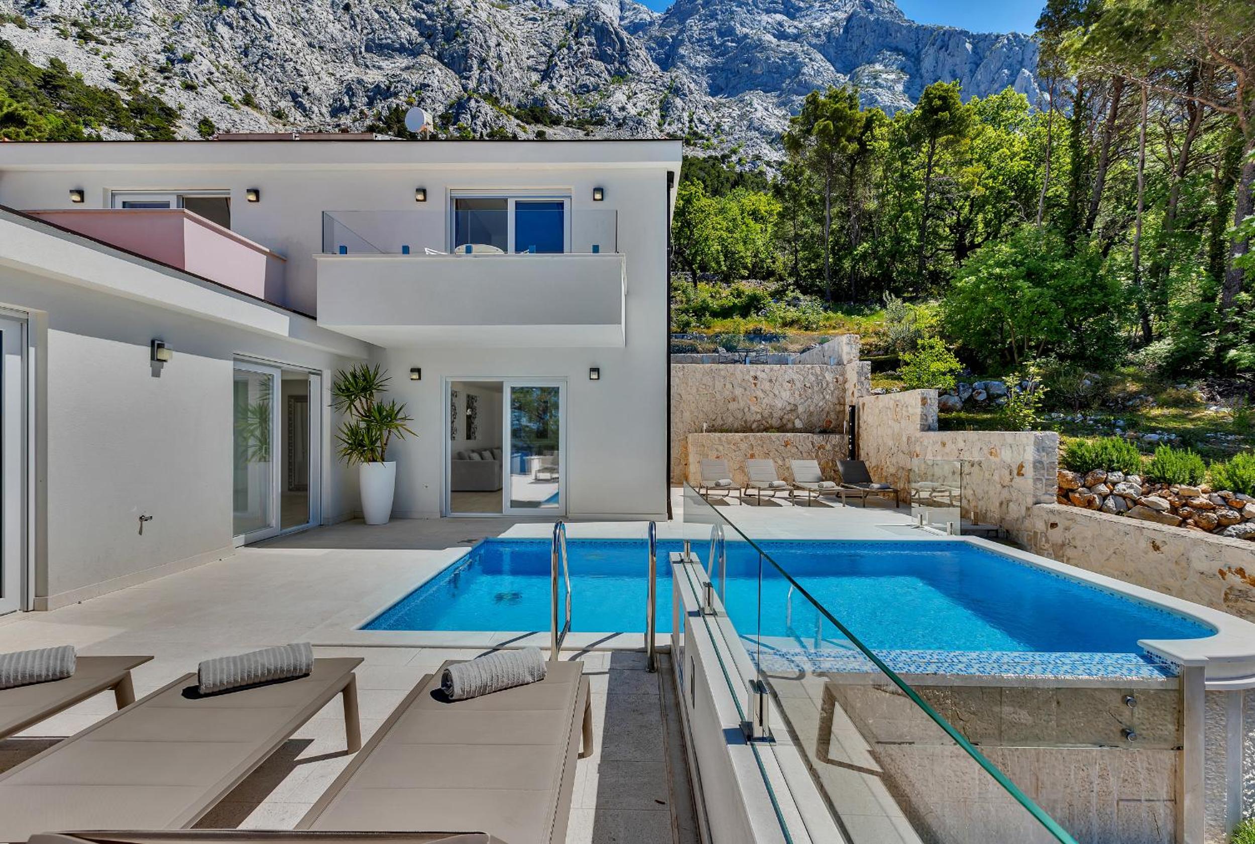 Villa Prestige view 5