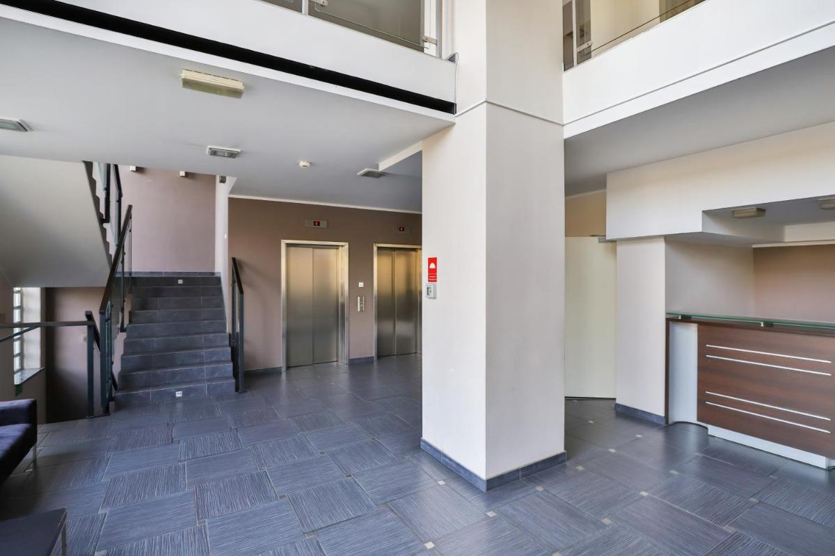 Marina Primore Apartments by Renters view 4