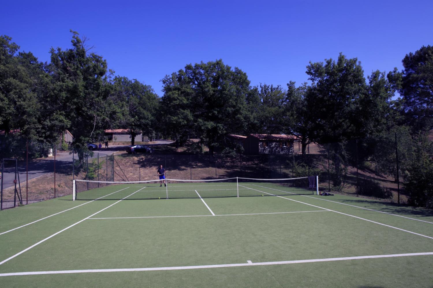 Lacs 3p 4 pers en Monclar-de-Quercy — tennis