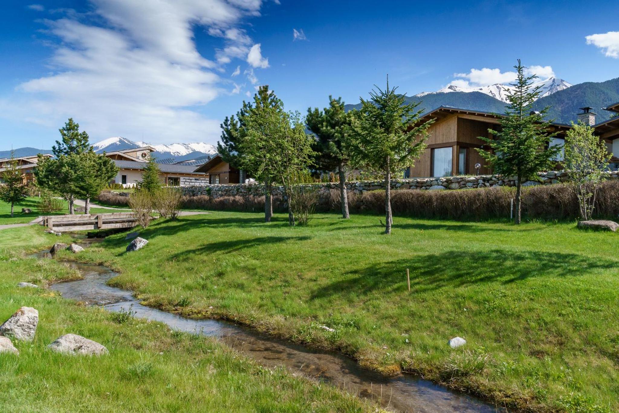 The House on the Green in Pirin Golf