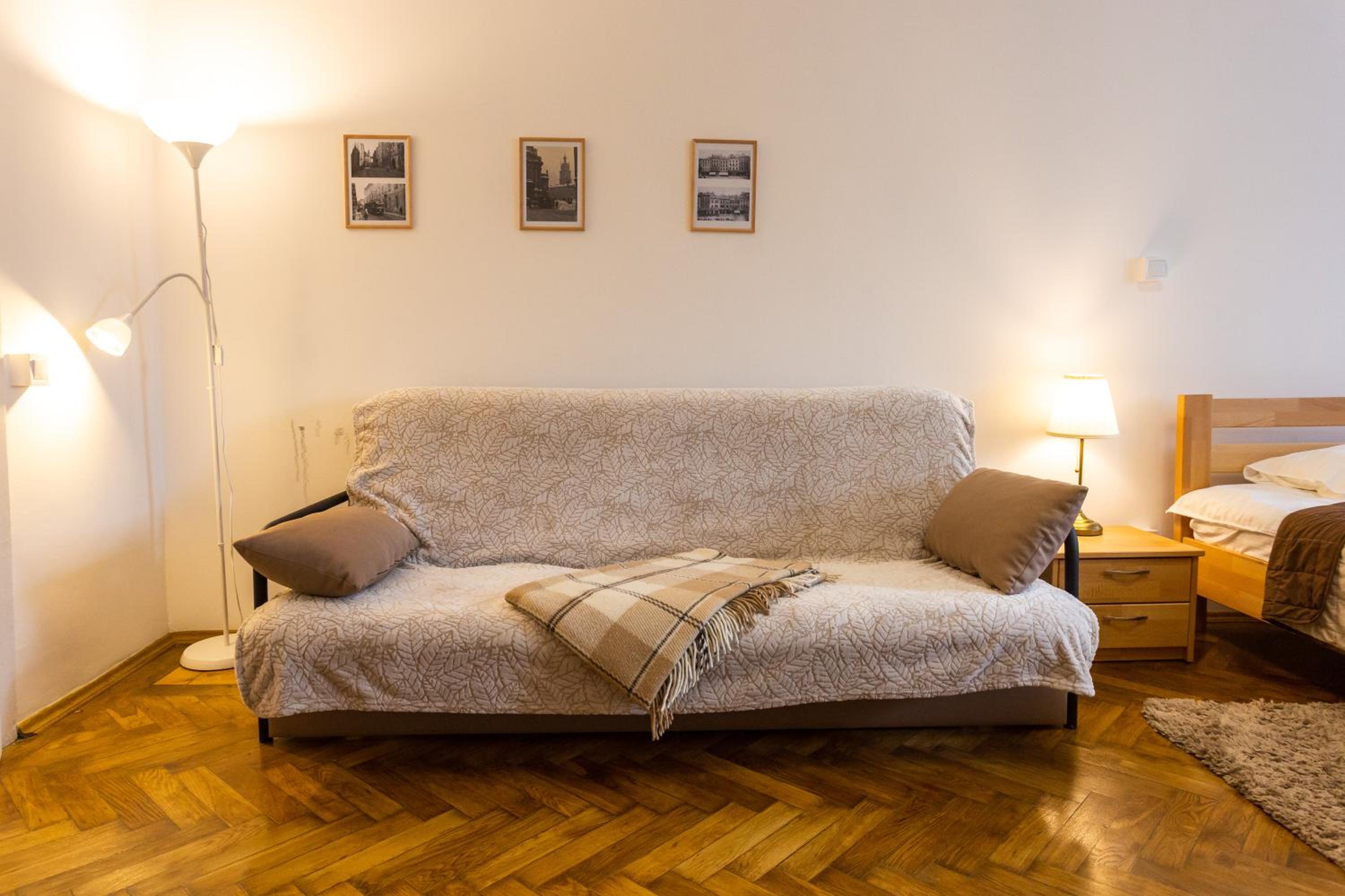 Peaceful studio on Rynok Square