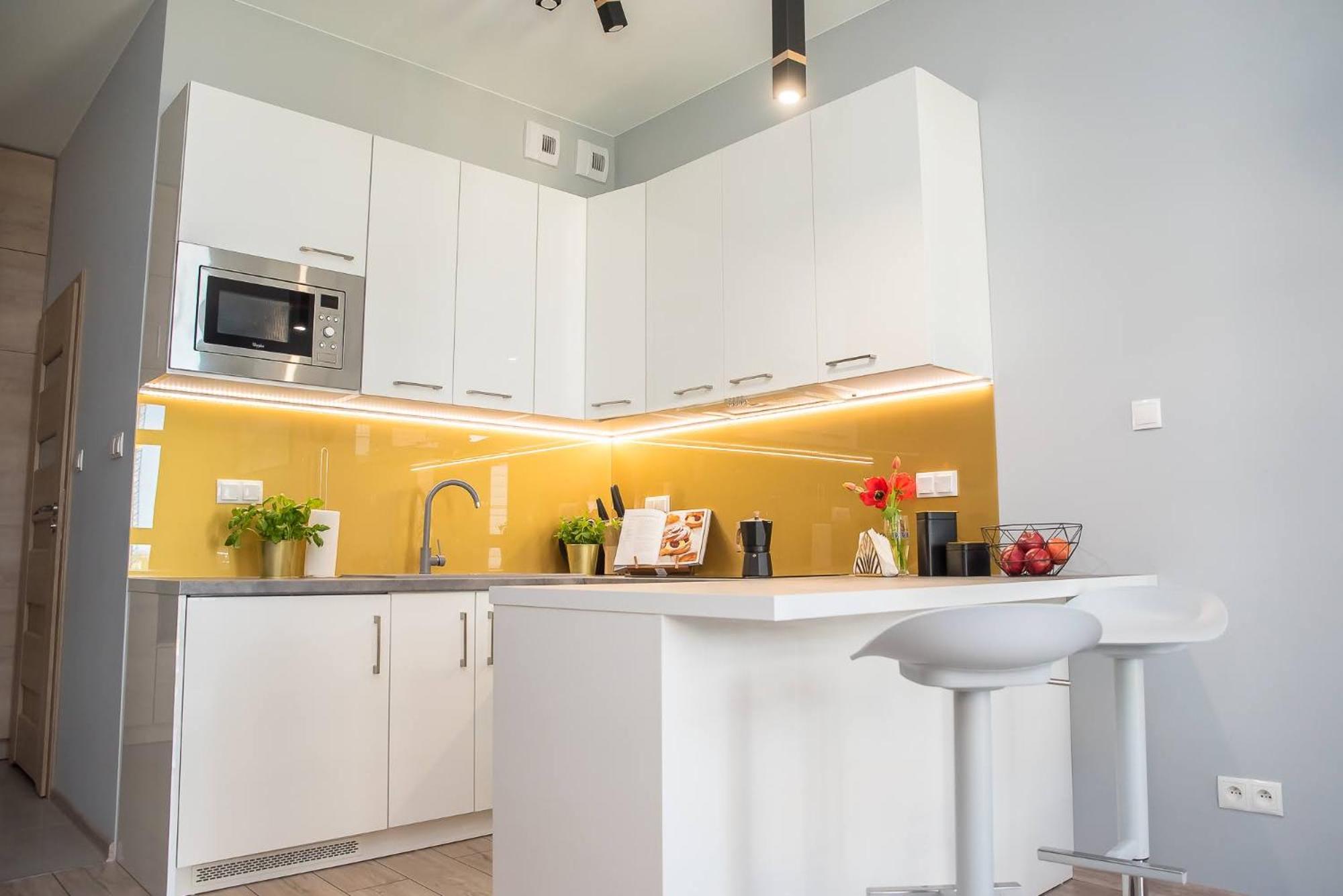 Easy Rent Apartments - BUSINESS CENTER 126 view 4