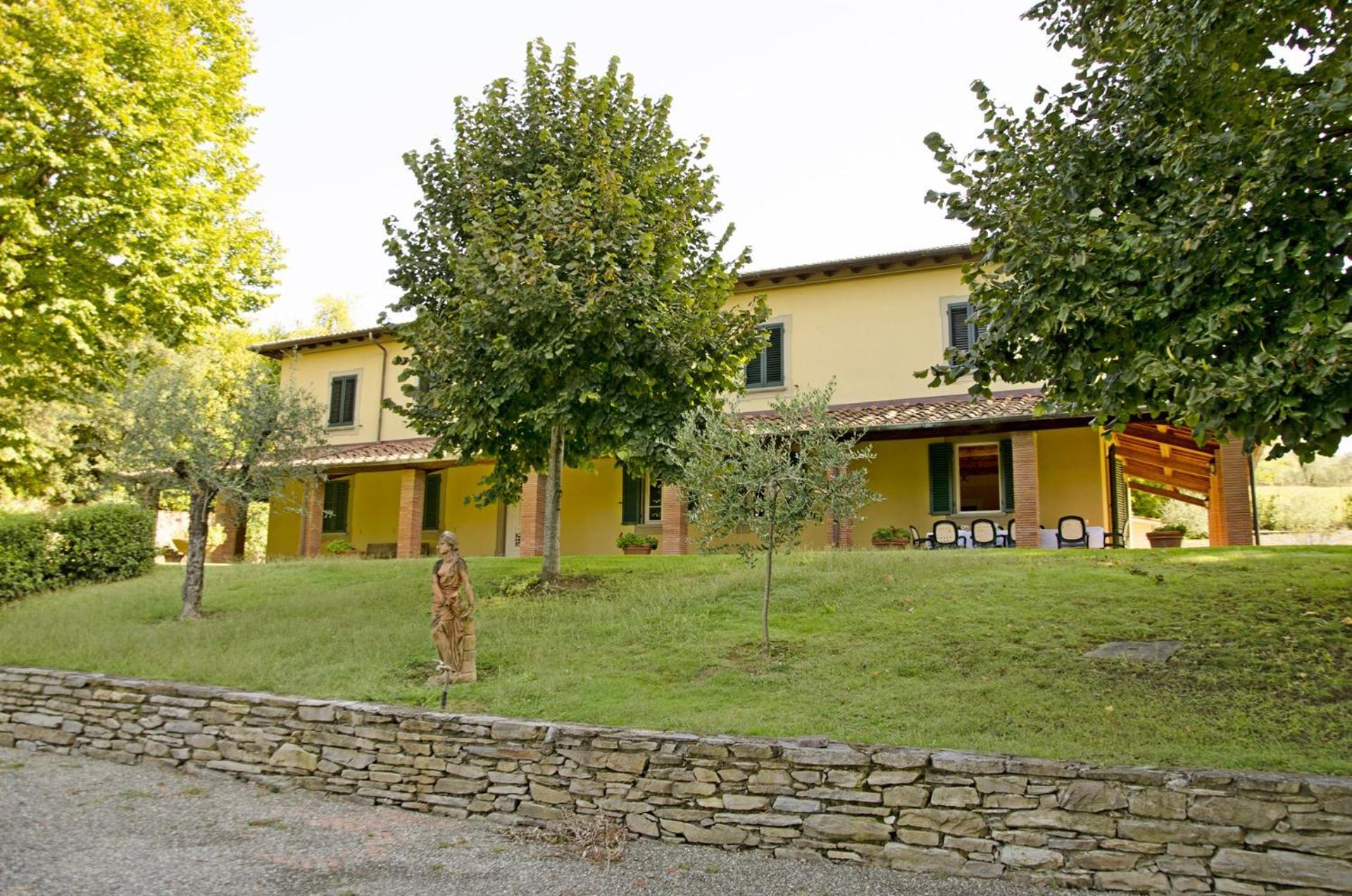 Lucca Cycling Holidays Il Tiglio Rooms photo 1