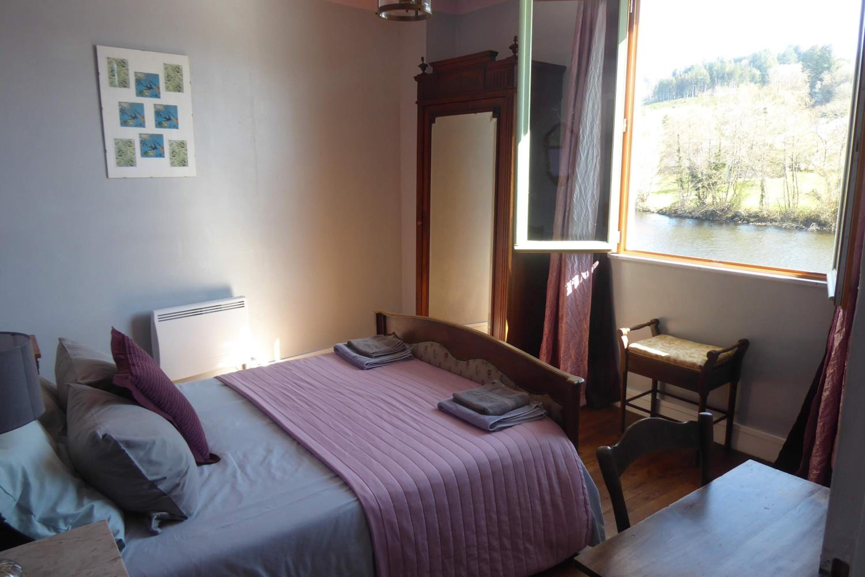 Chambres d'Hôtes L'Hirondelle du Lac view 5