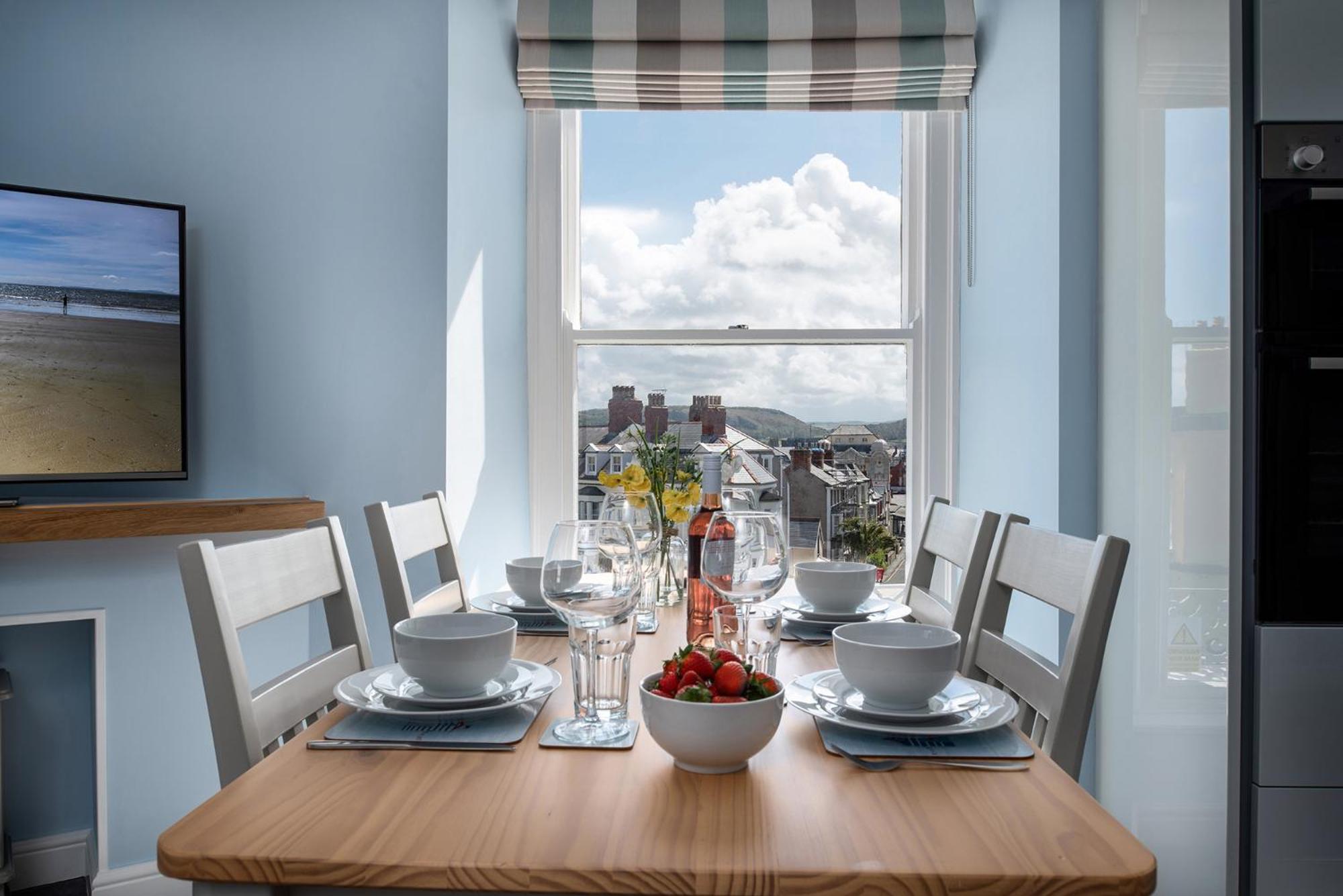 Abbey Road Boutique Holiday Apartment view 4