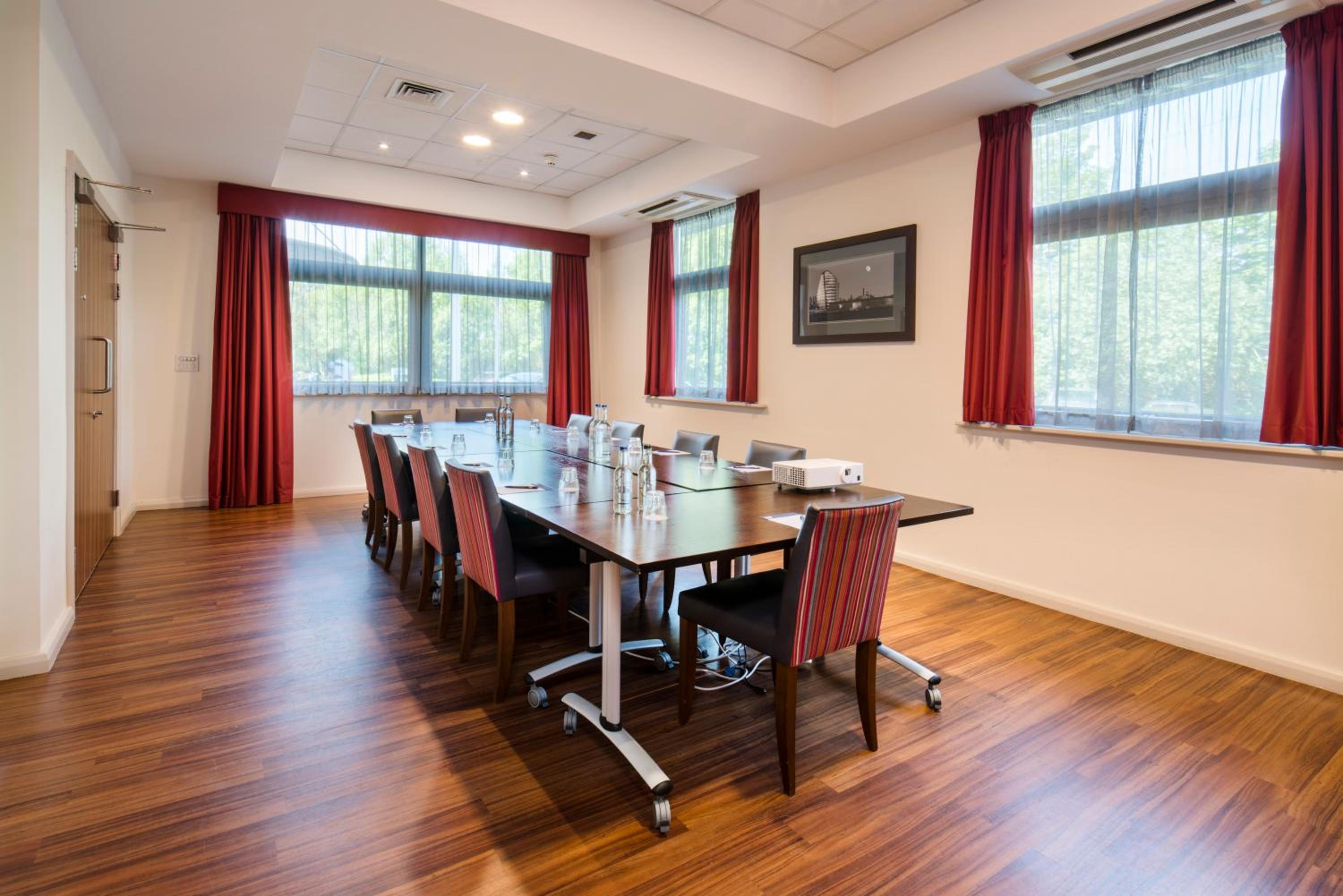 Leicester Vacations - Holiday Inn Express Leicester City, an IHG Hotel - Property Image 38