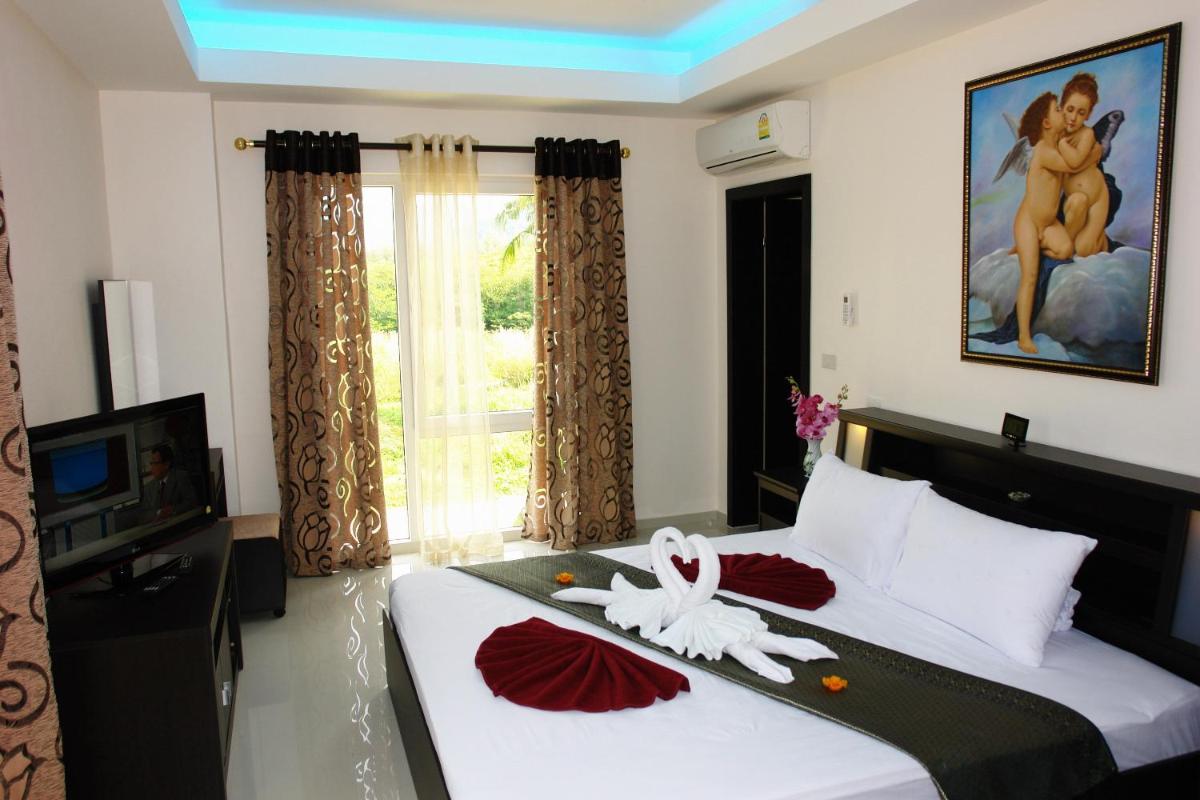 Siam Royal View Resort Apartments