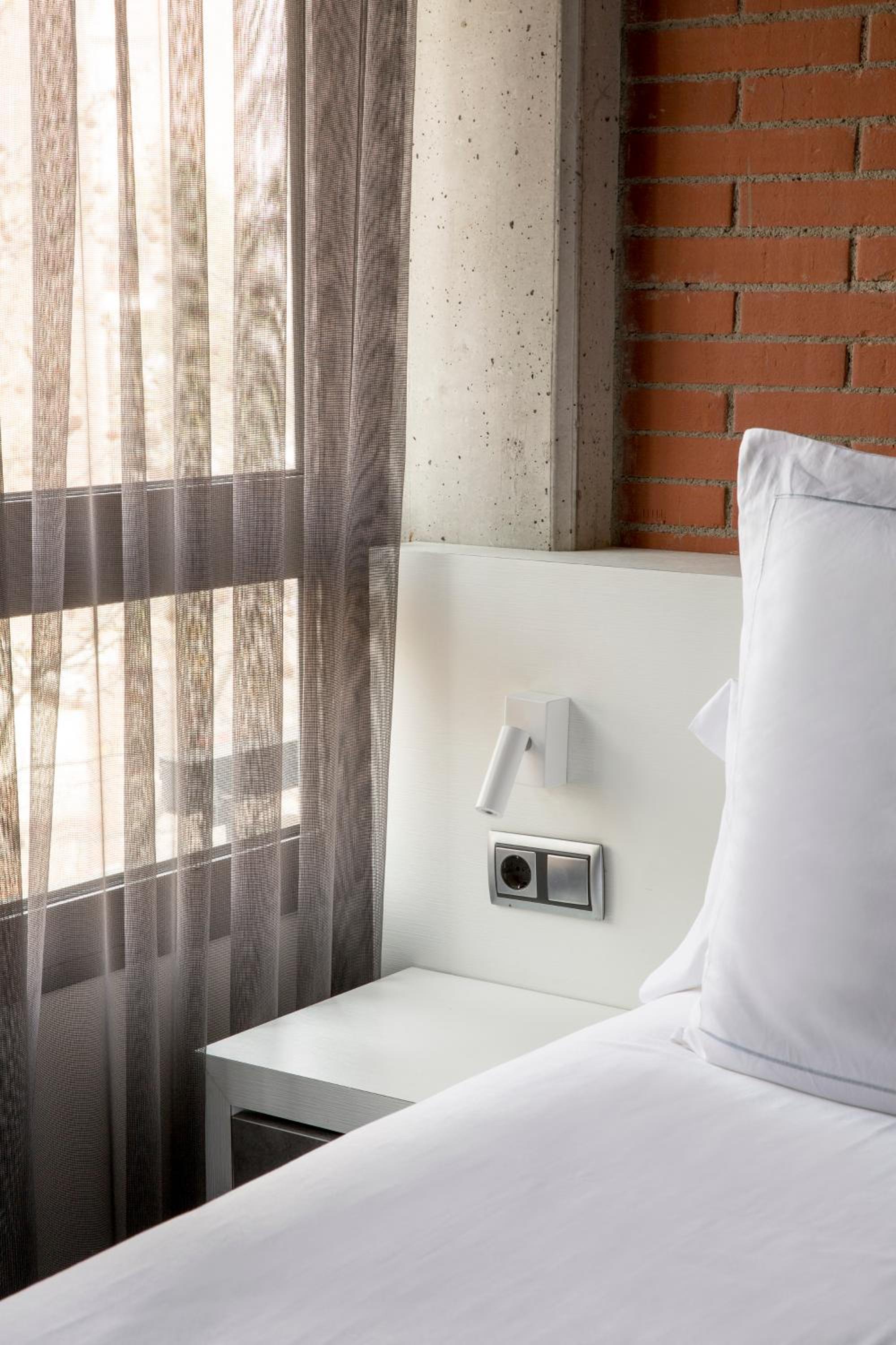 Barcelona Apartment Republica