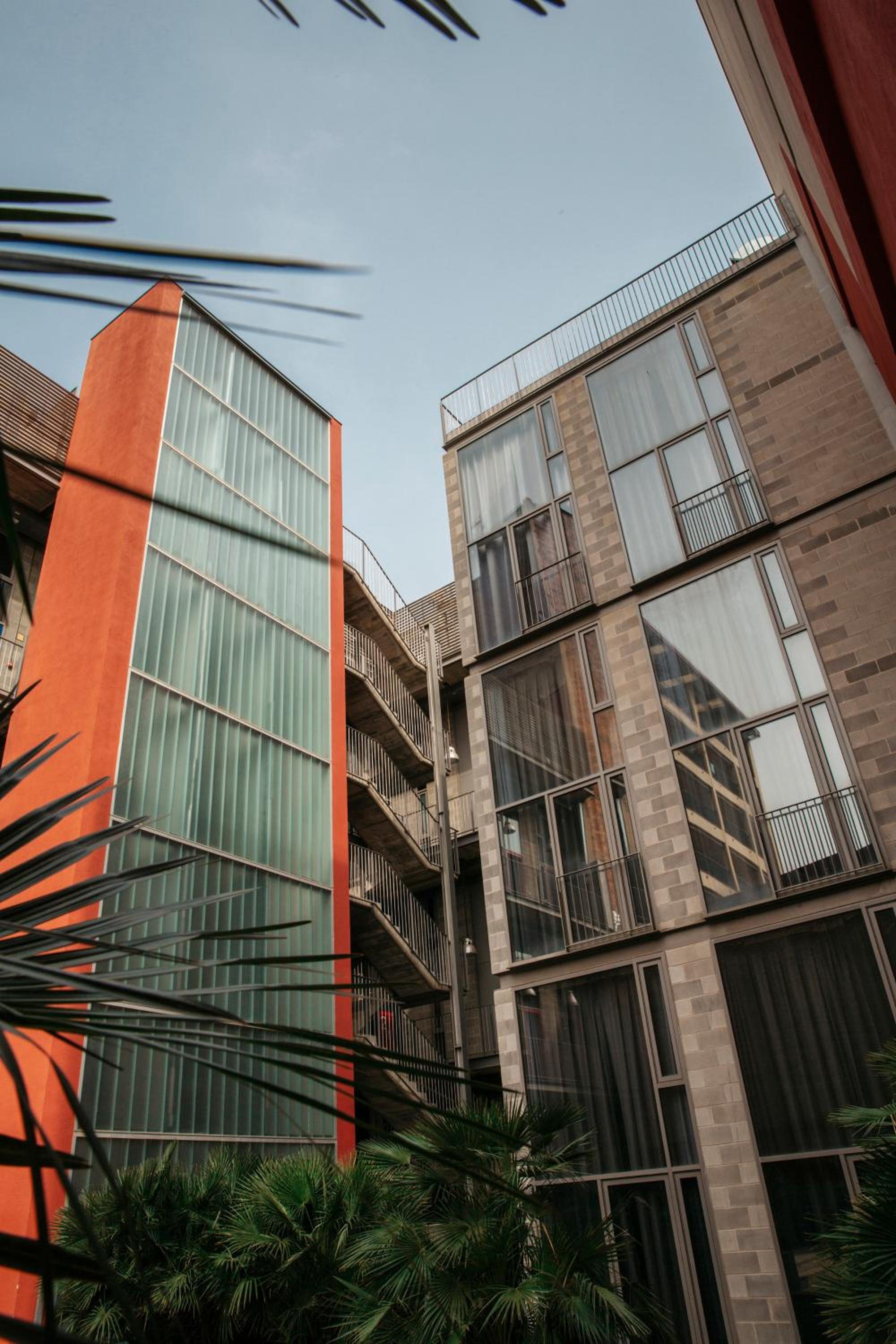 Barcelona Apartment Republica