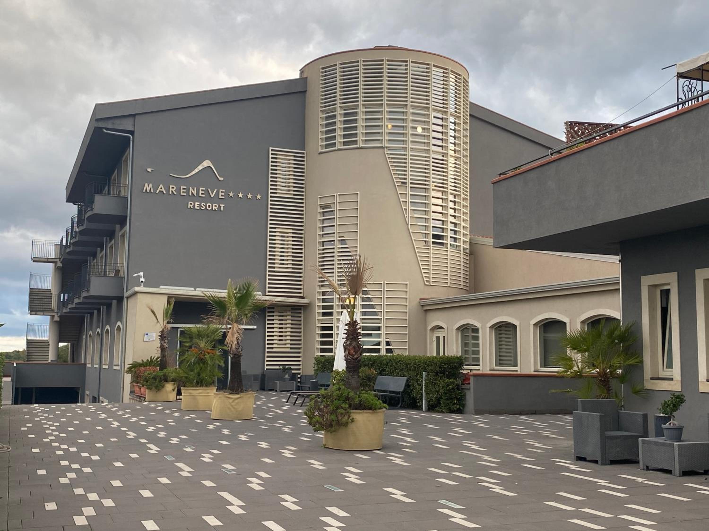 Mareneve Resort — 14