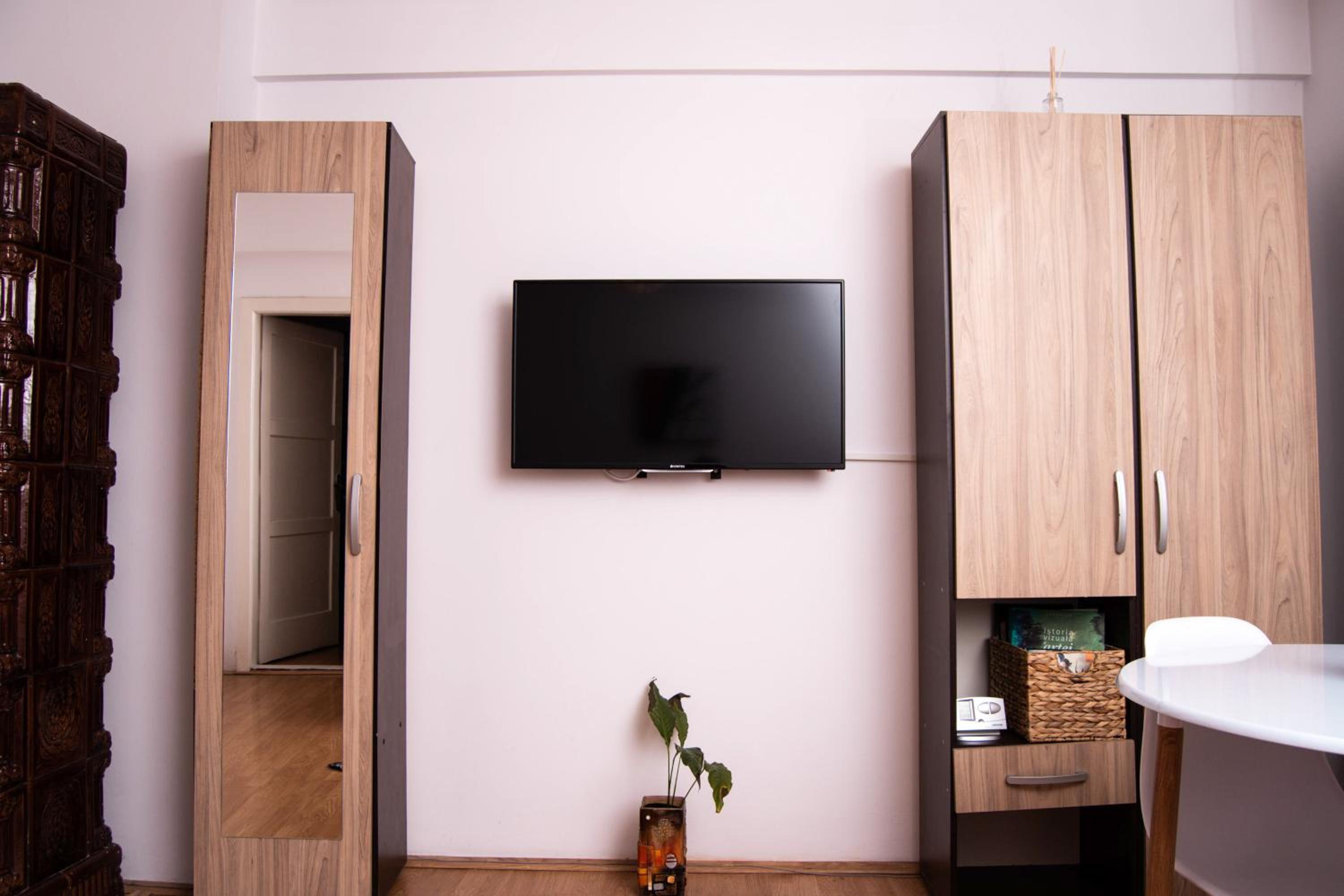 Butterfly Apartment-Hidden Gem in the Heart of Targu Mures view 3