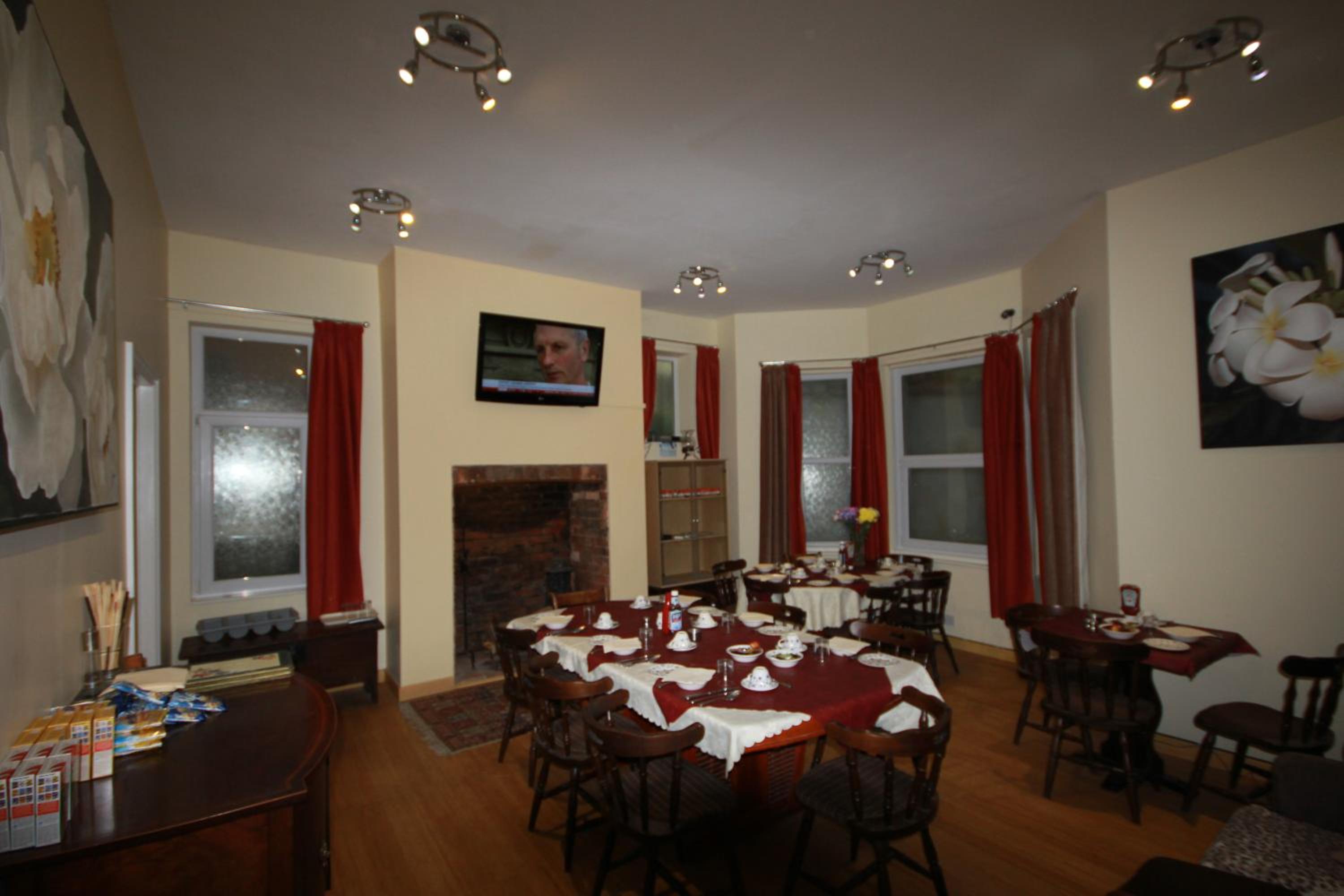 Photo 7