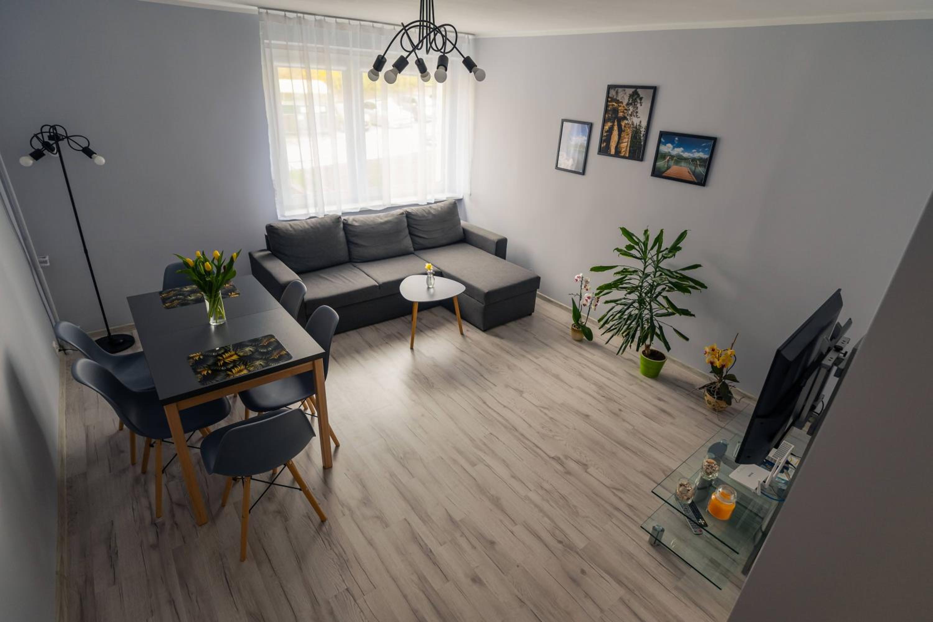 Apartament Tuzanocuj view 2