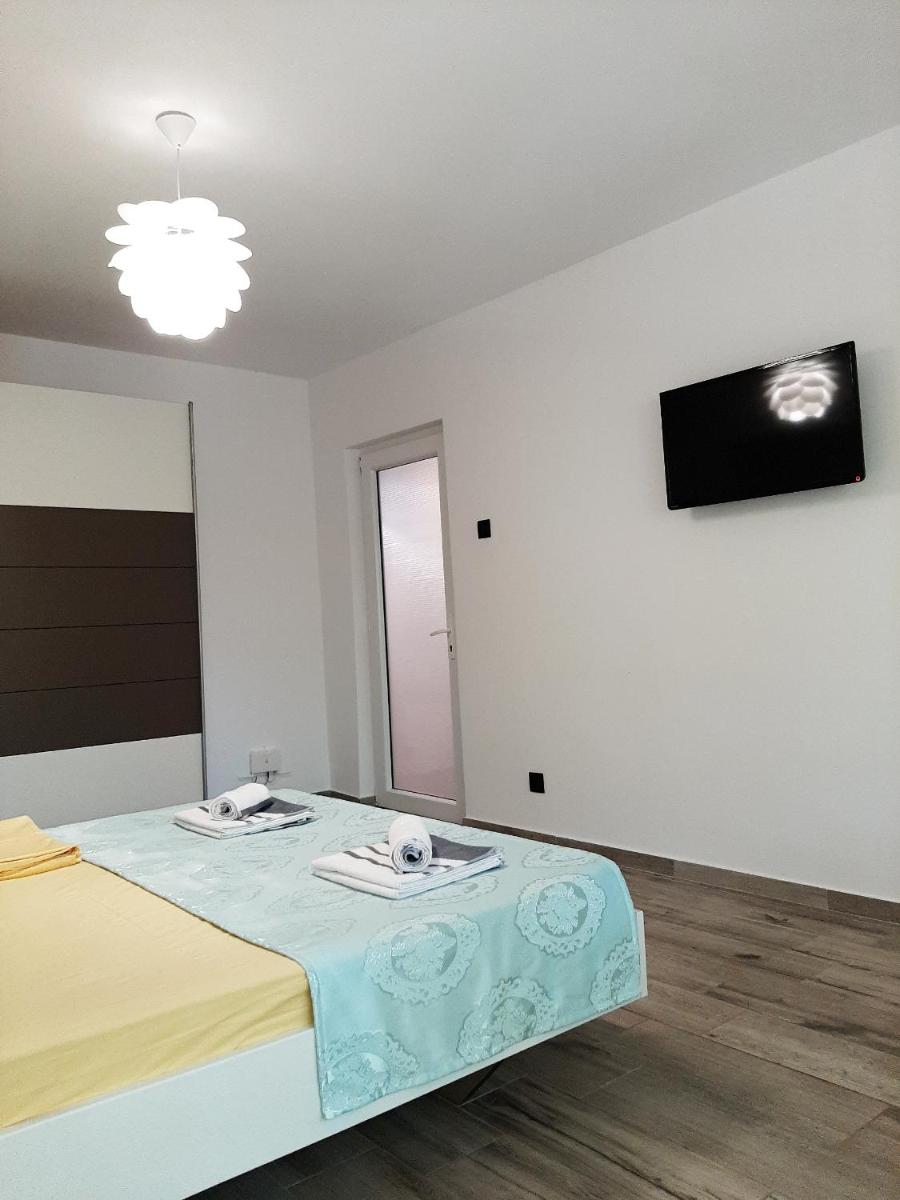 Apartament Cezar Faleza-Nord Constanta-Plaja Reyna