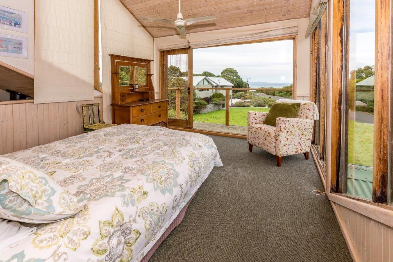 Illangi Beach Retreat