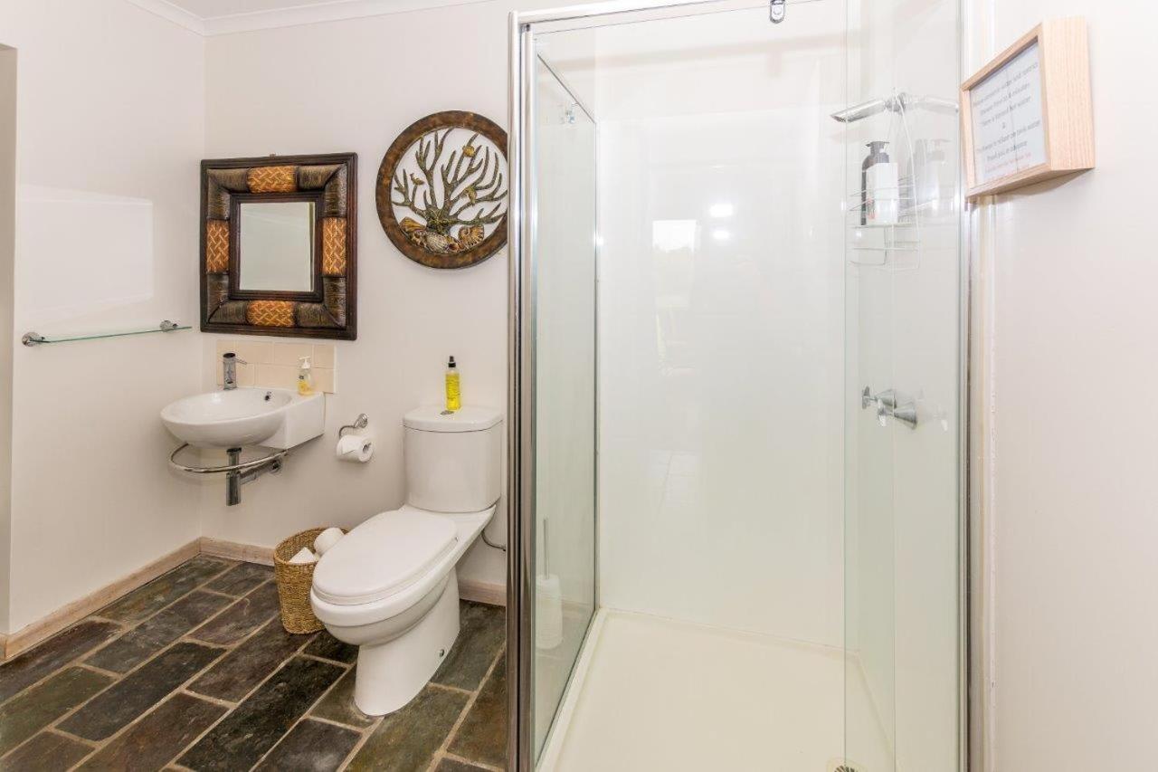 Illangi Beach Retreat