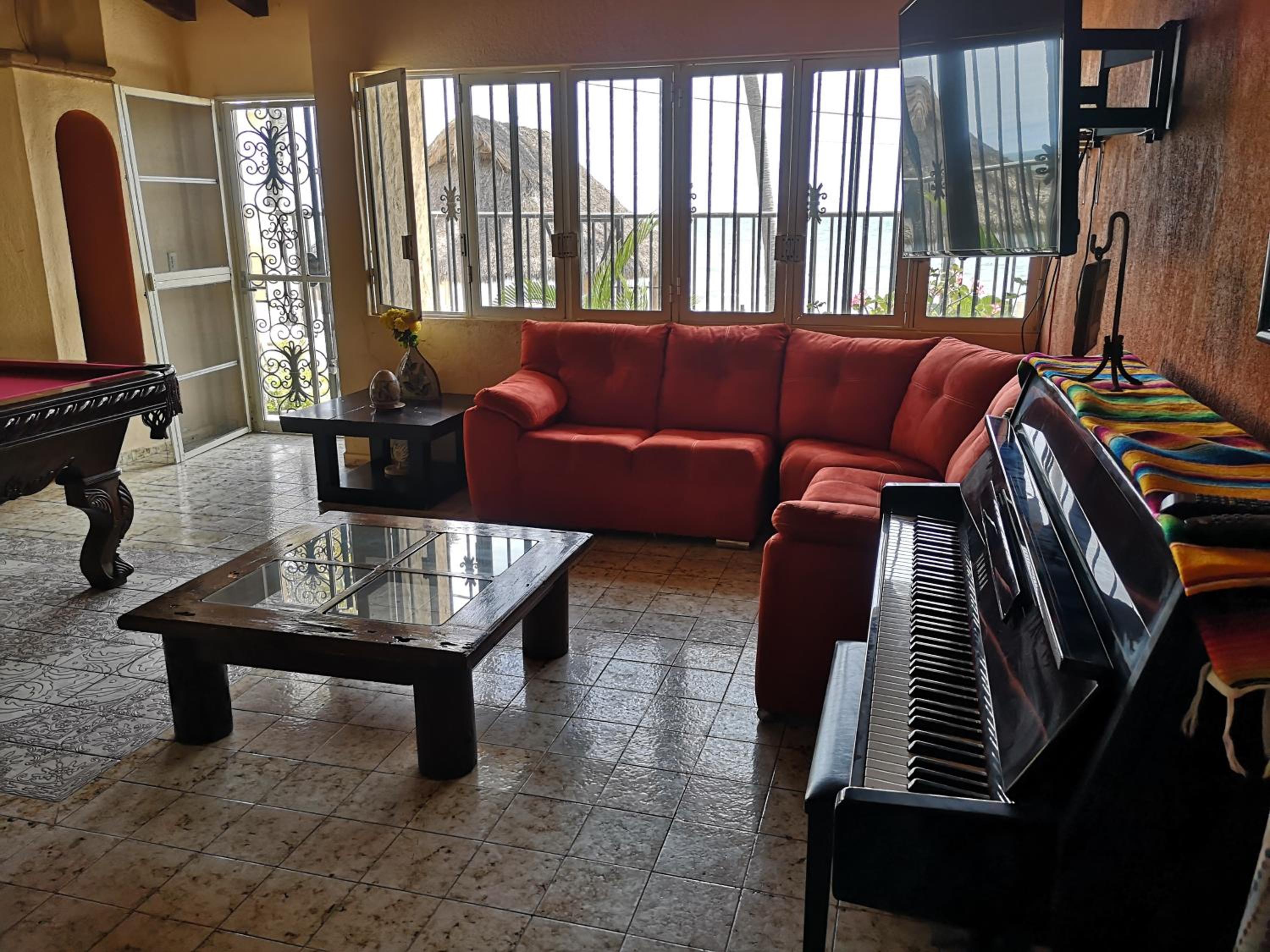 lounge