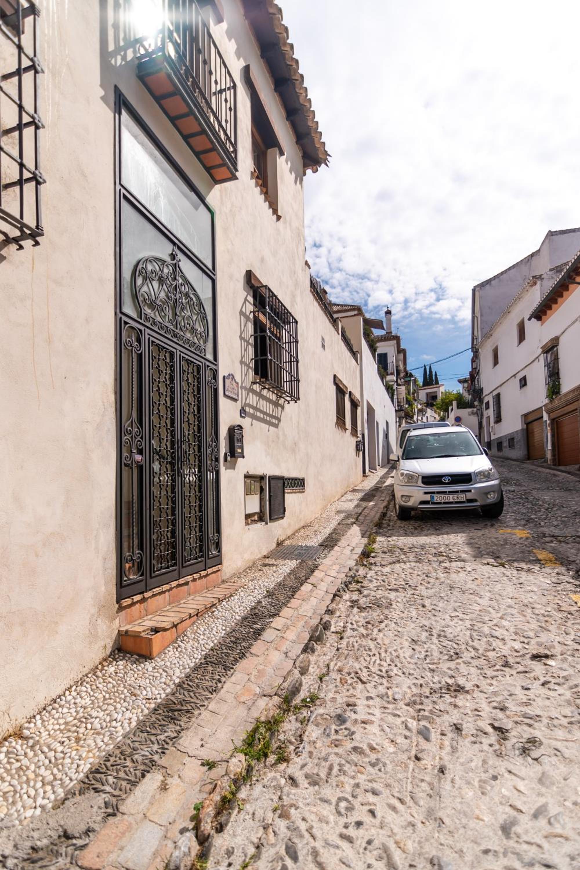 tuGuest Aljibe del Rey Apartment - Free parking