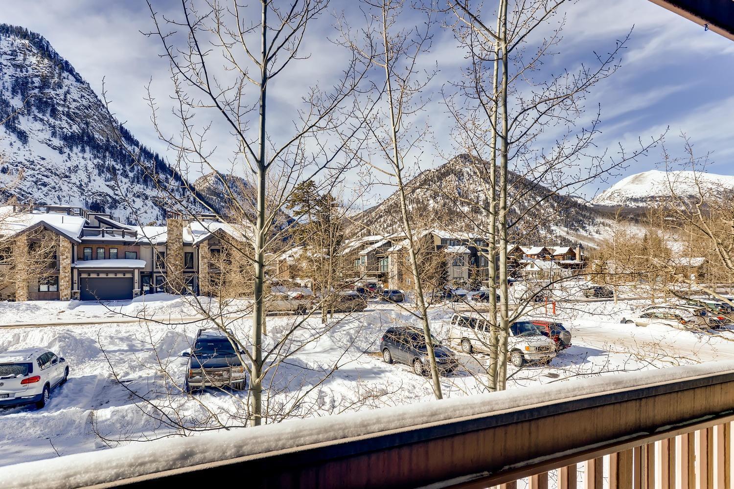 Ten Mile Creek 304 condo view 3