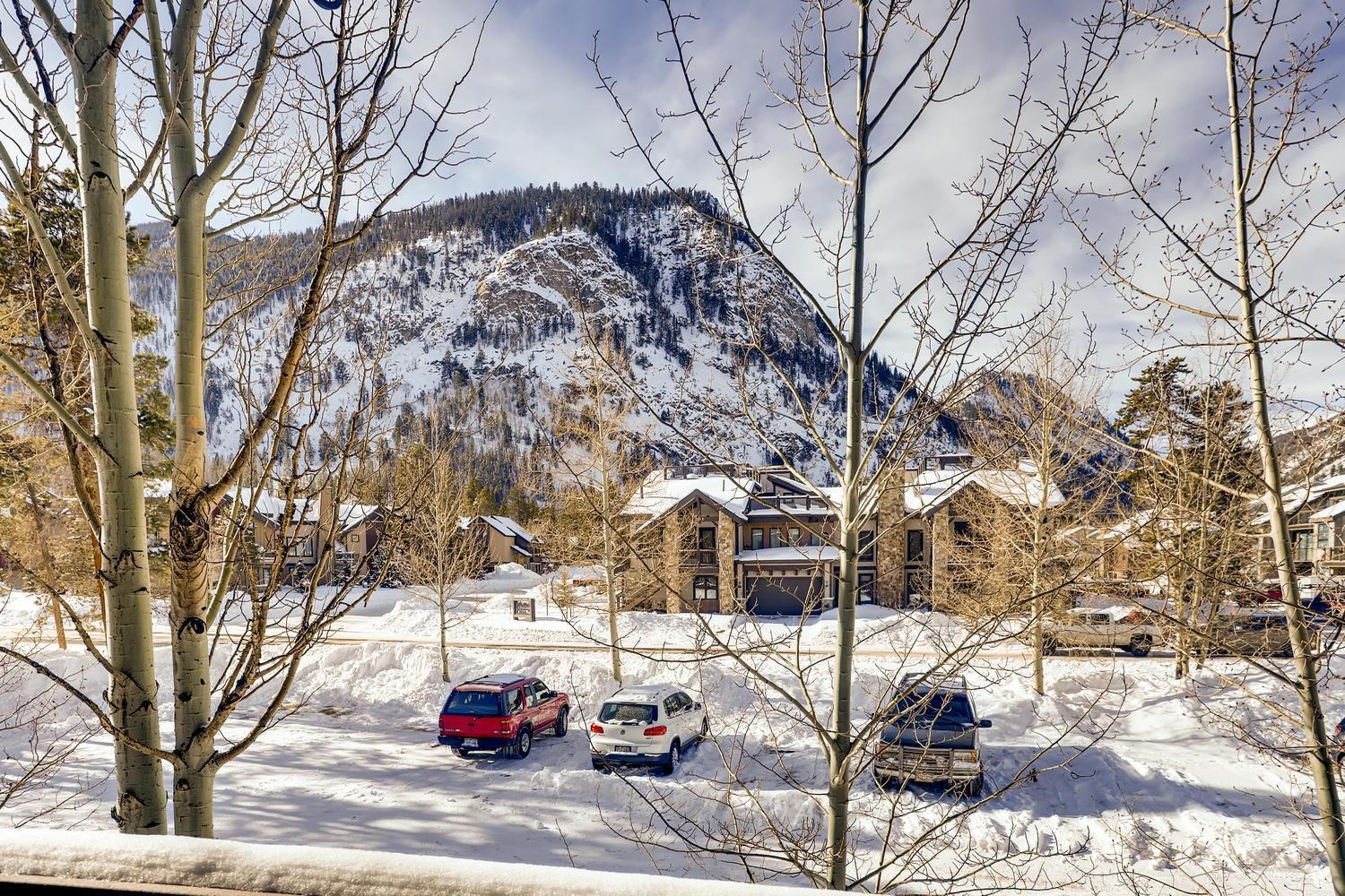 Ten Mile Creek 304 condo view 4