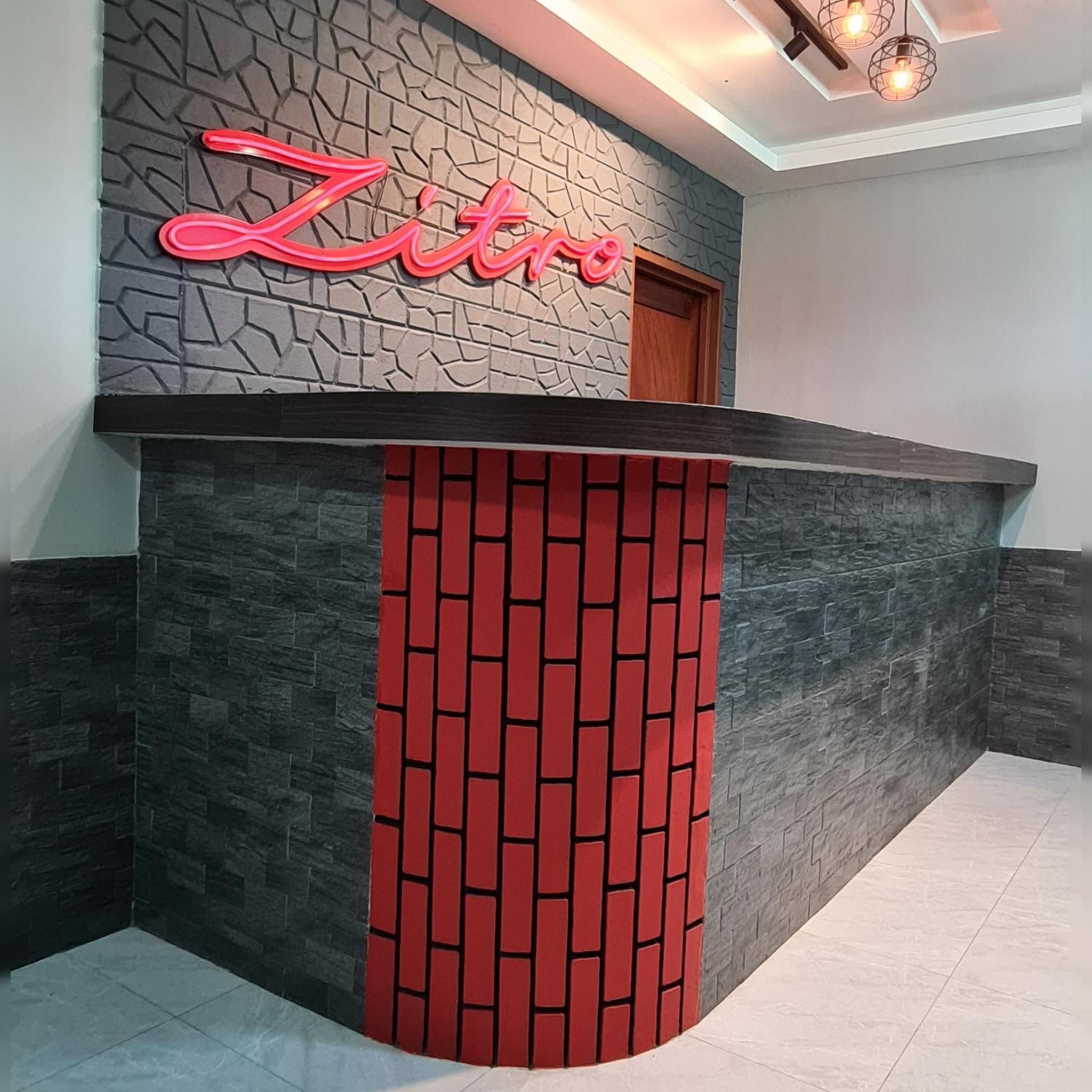 Zitro Hotel photo 2