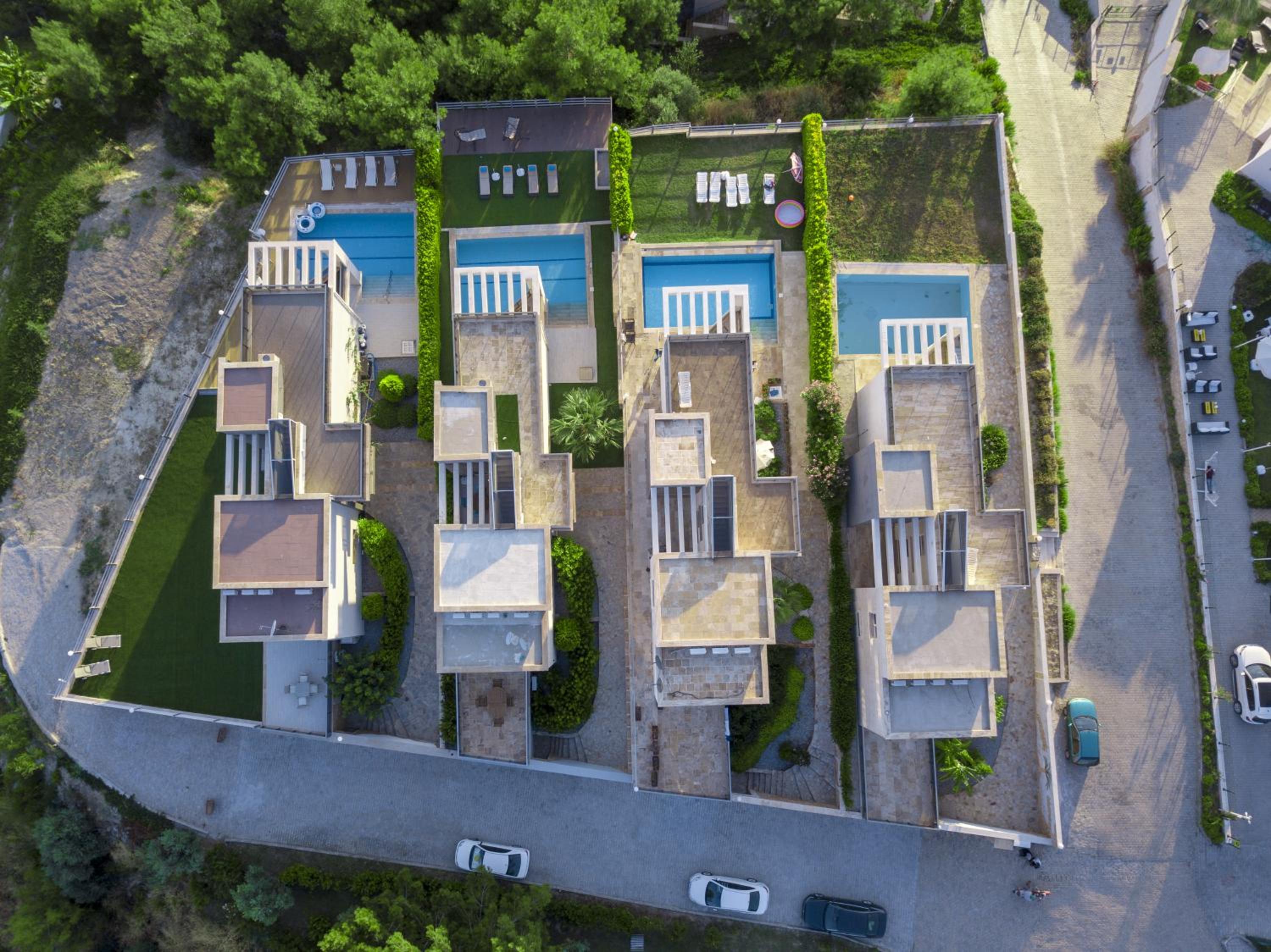 Hotel Exclusive Villas - Image 1