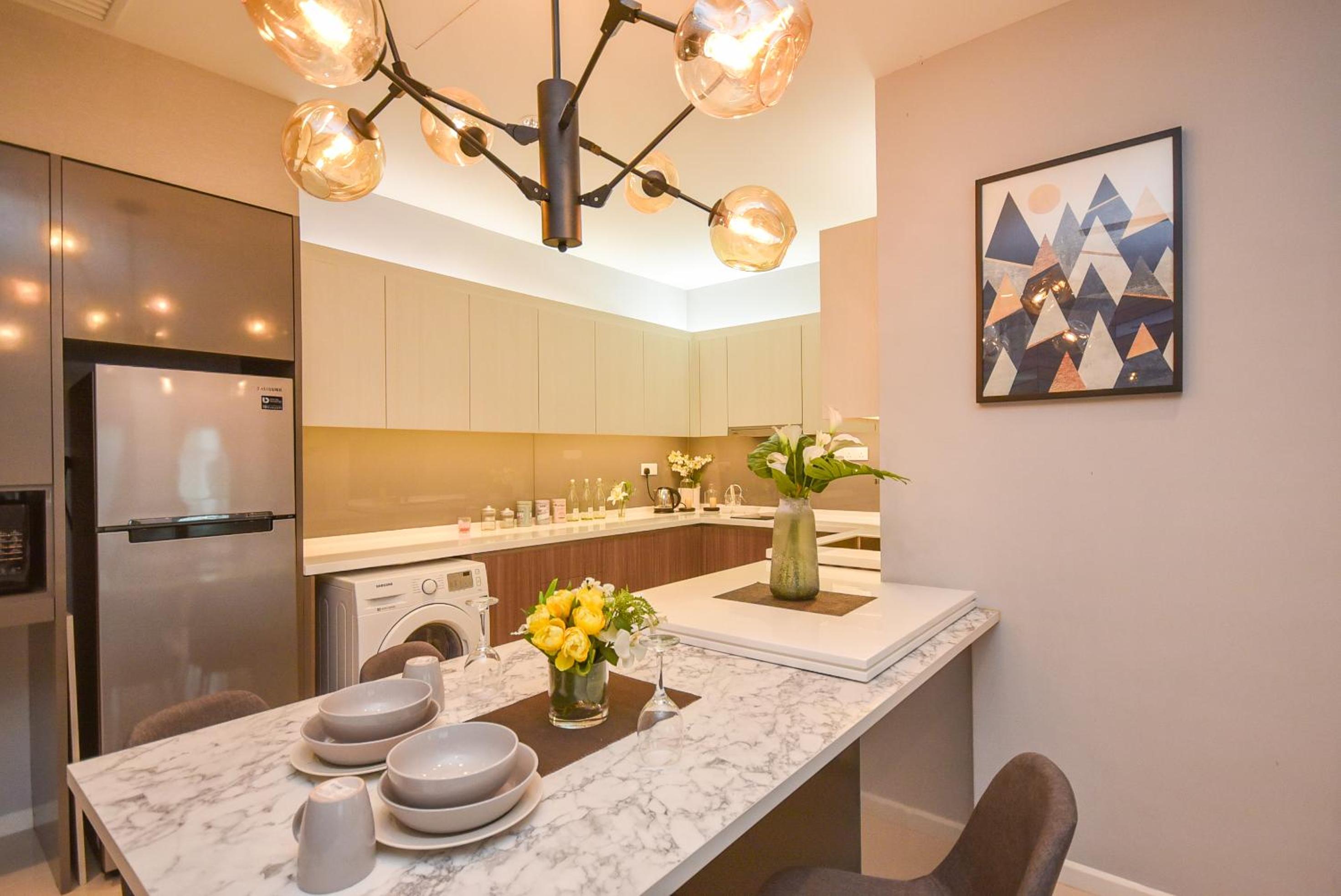 Suasana Residence by Nest Home