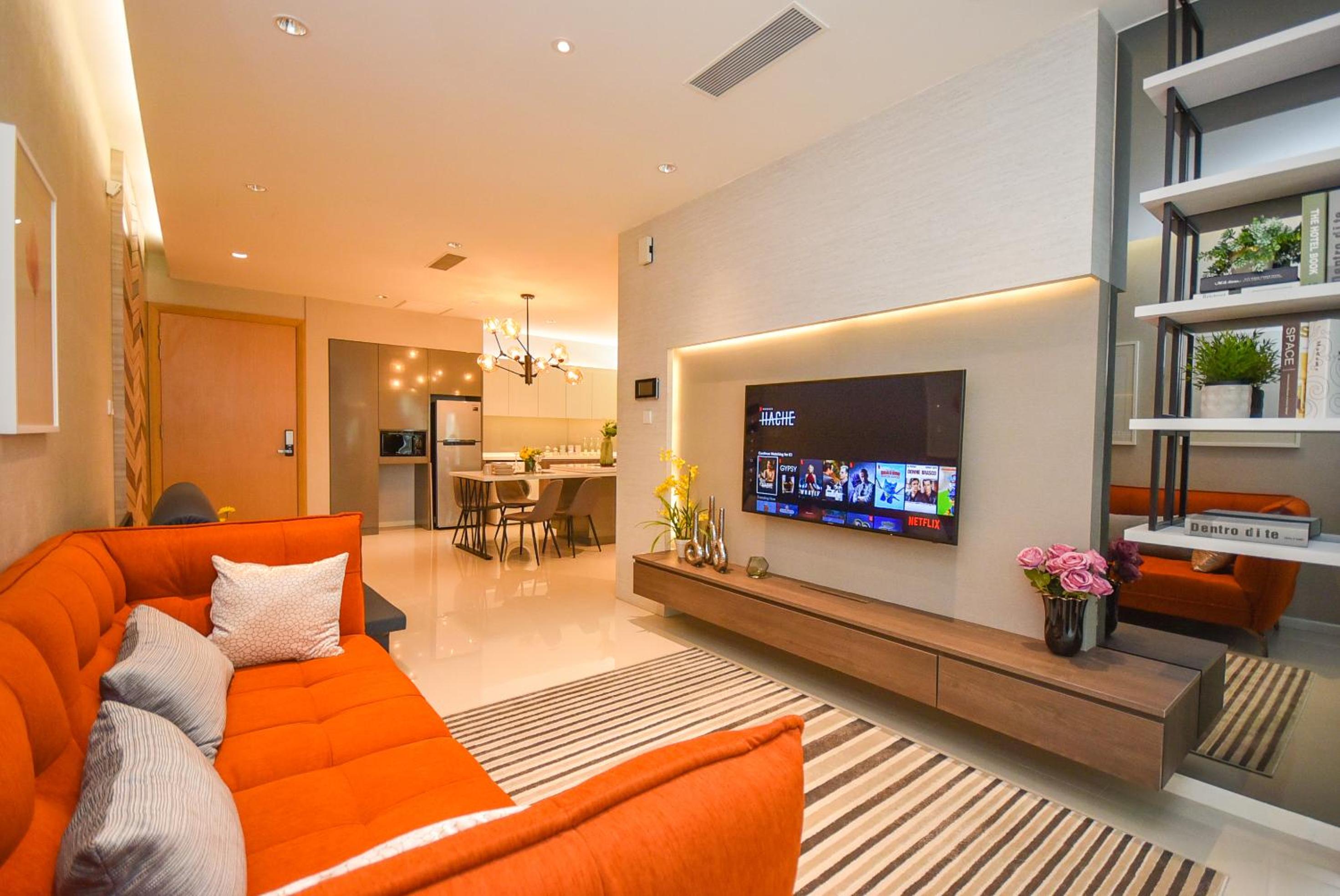Suasana Residence by Nest Home