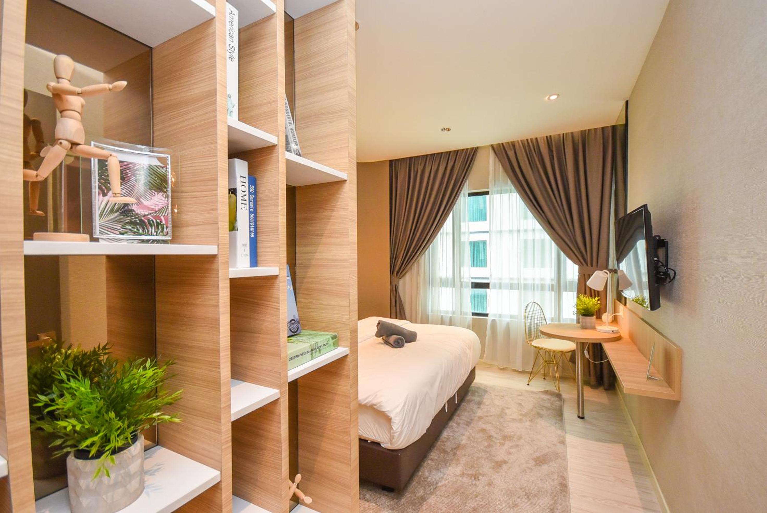 Suasana Residence by Nest Home