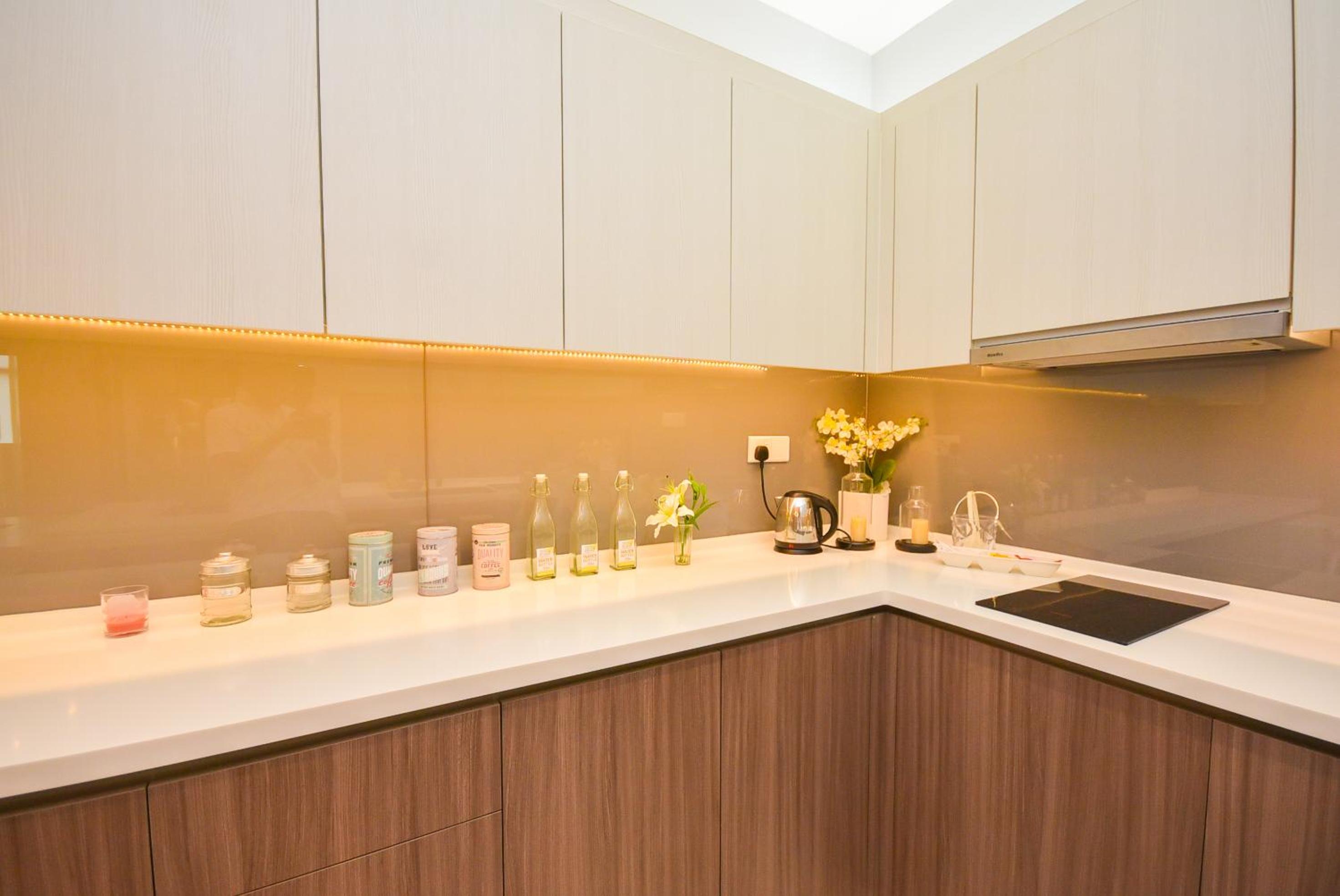 Suasana Residence by Nest Home