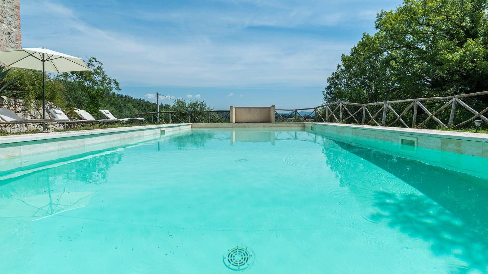 VILLA LA CORTE 6, Emma Villas view 4