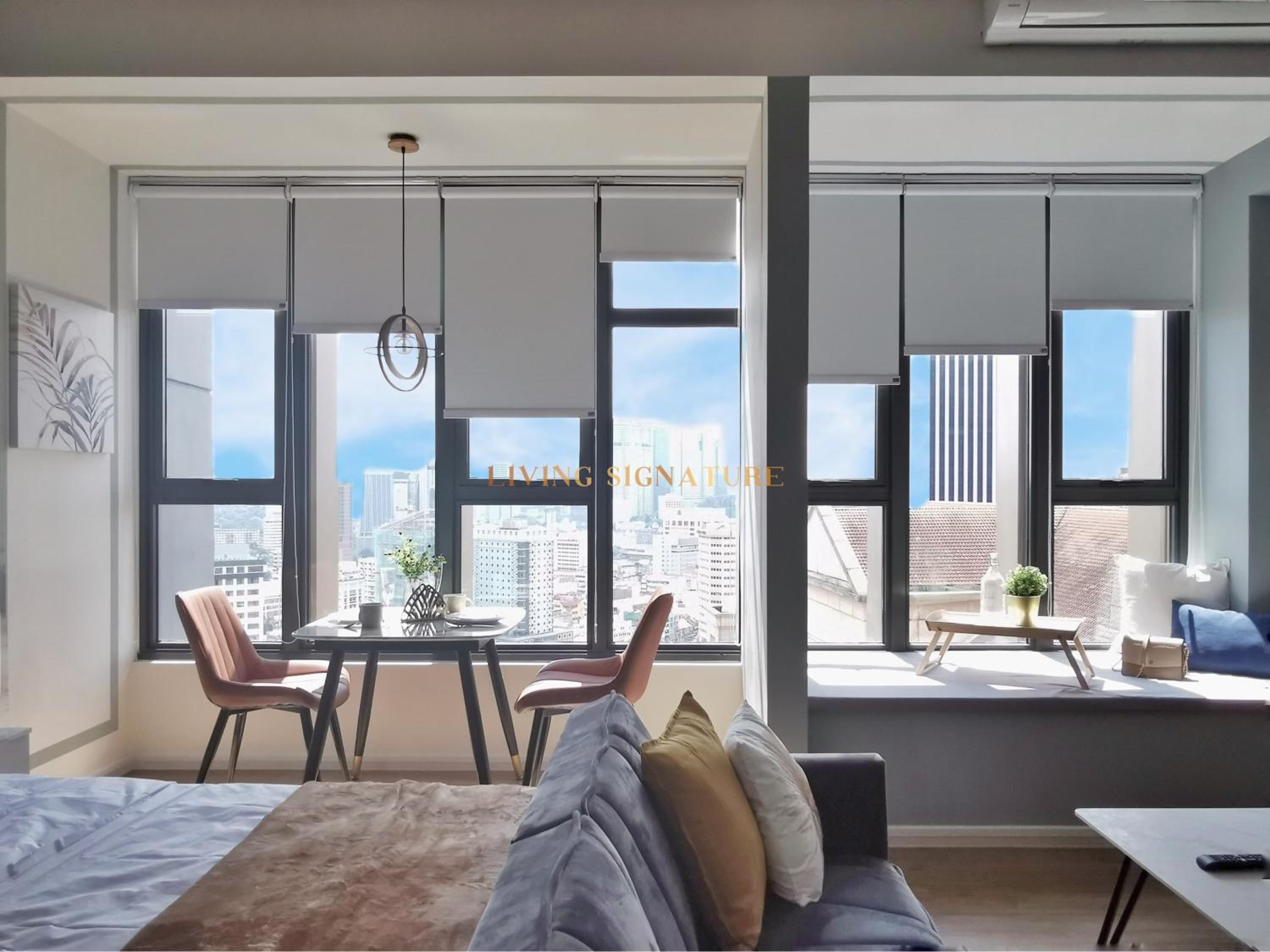 Ceylonz Suites KL Studio near Bukit Bintang - Living Signature