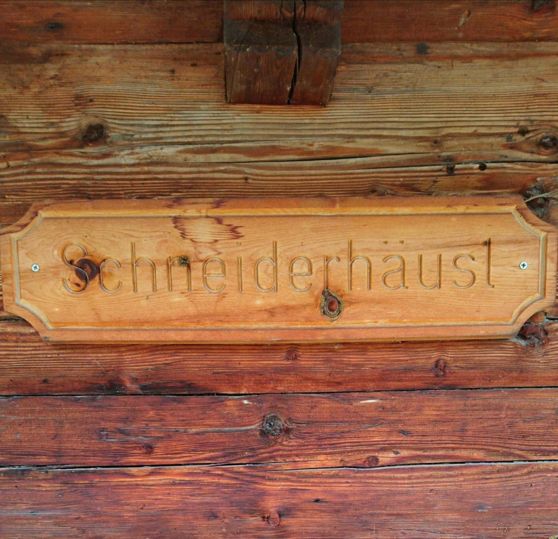 Ferienwohnungen Schneiderhäusl