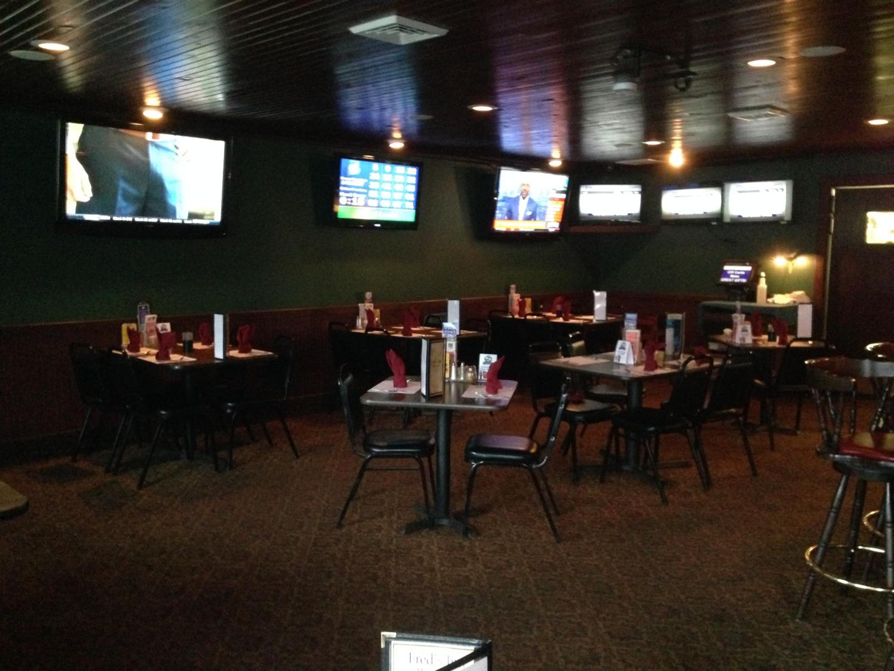 Fred's Inn Restaurant & Lodging