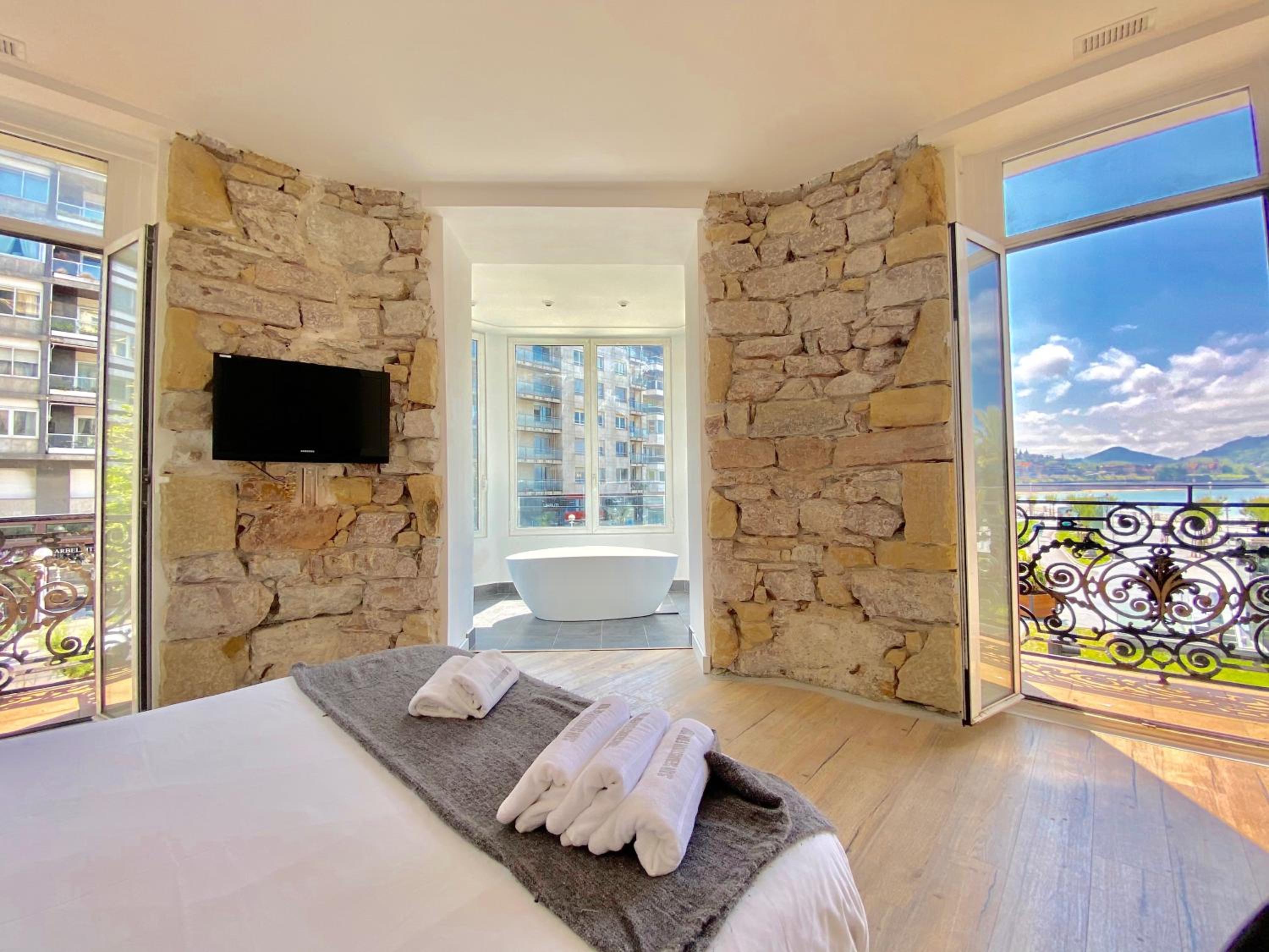 Mirandoalaconcha Rooms