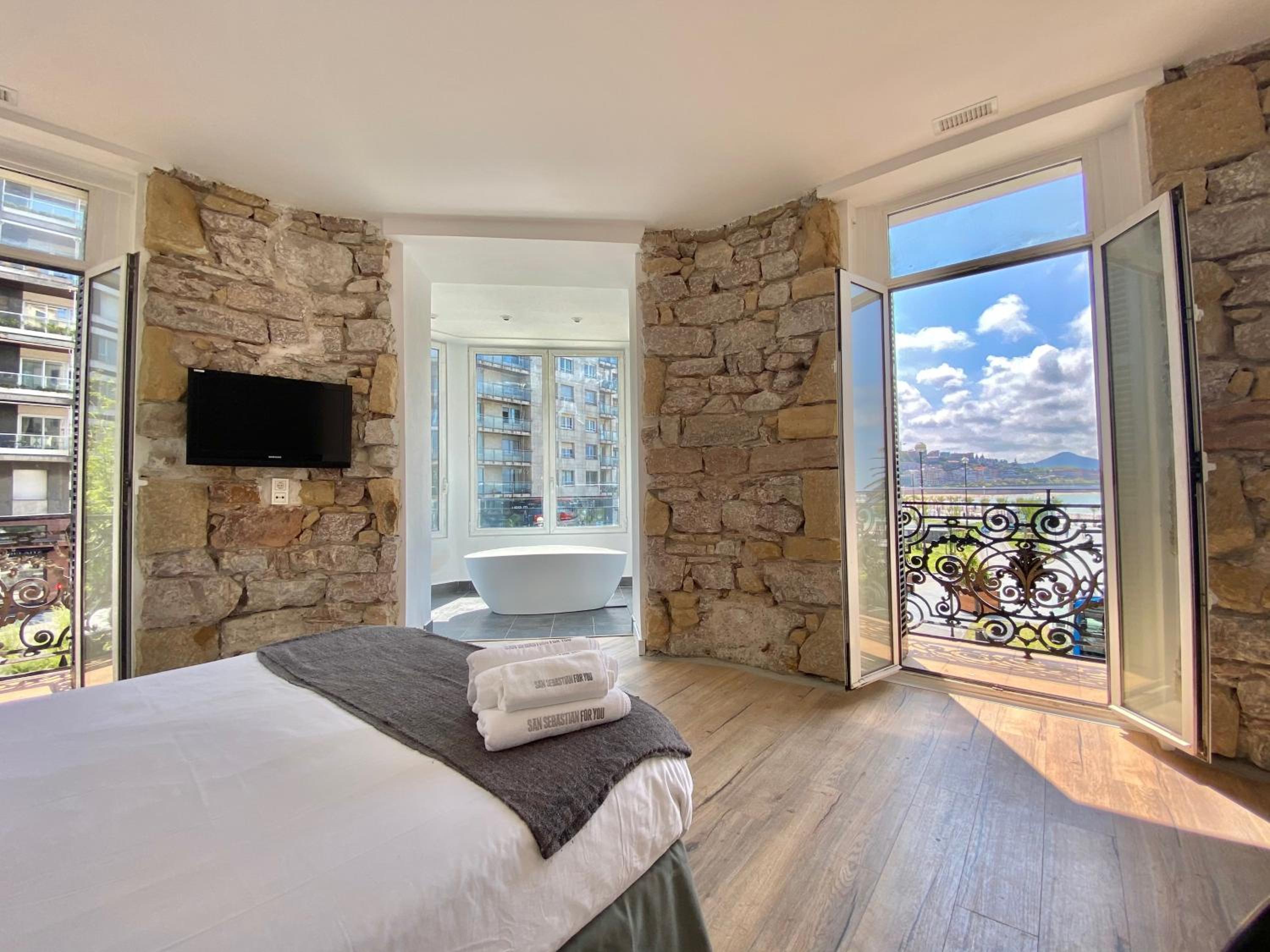 Mirandoalaconcha Rooms