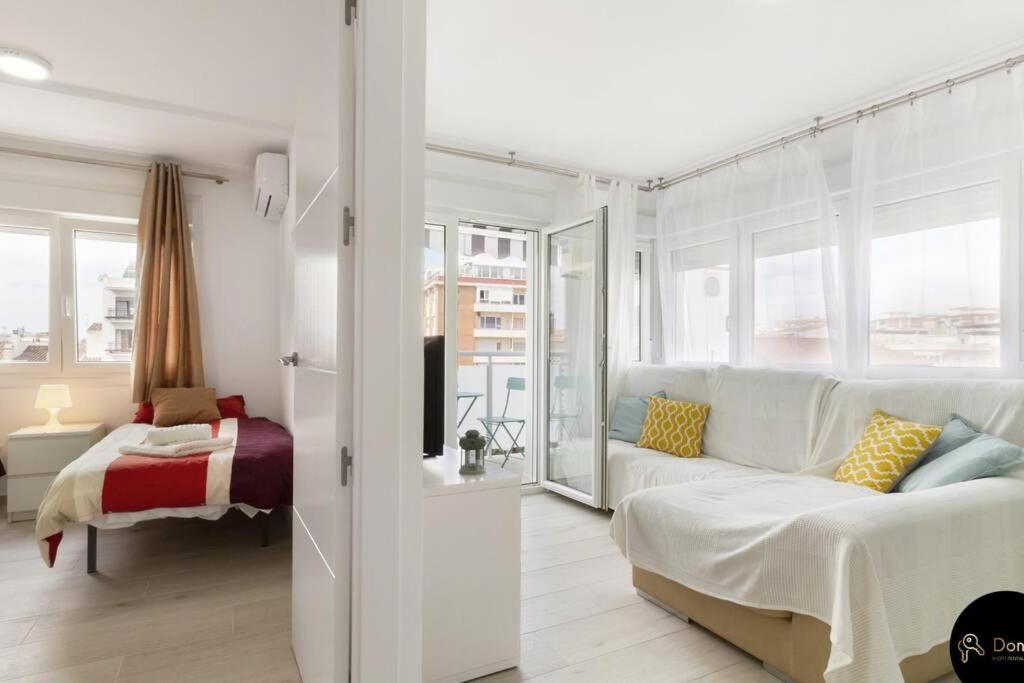 Nice apartment view with balcony in Fuengirola photo 1