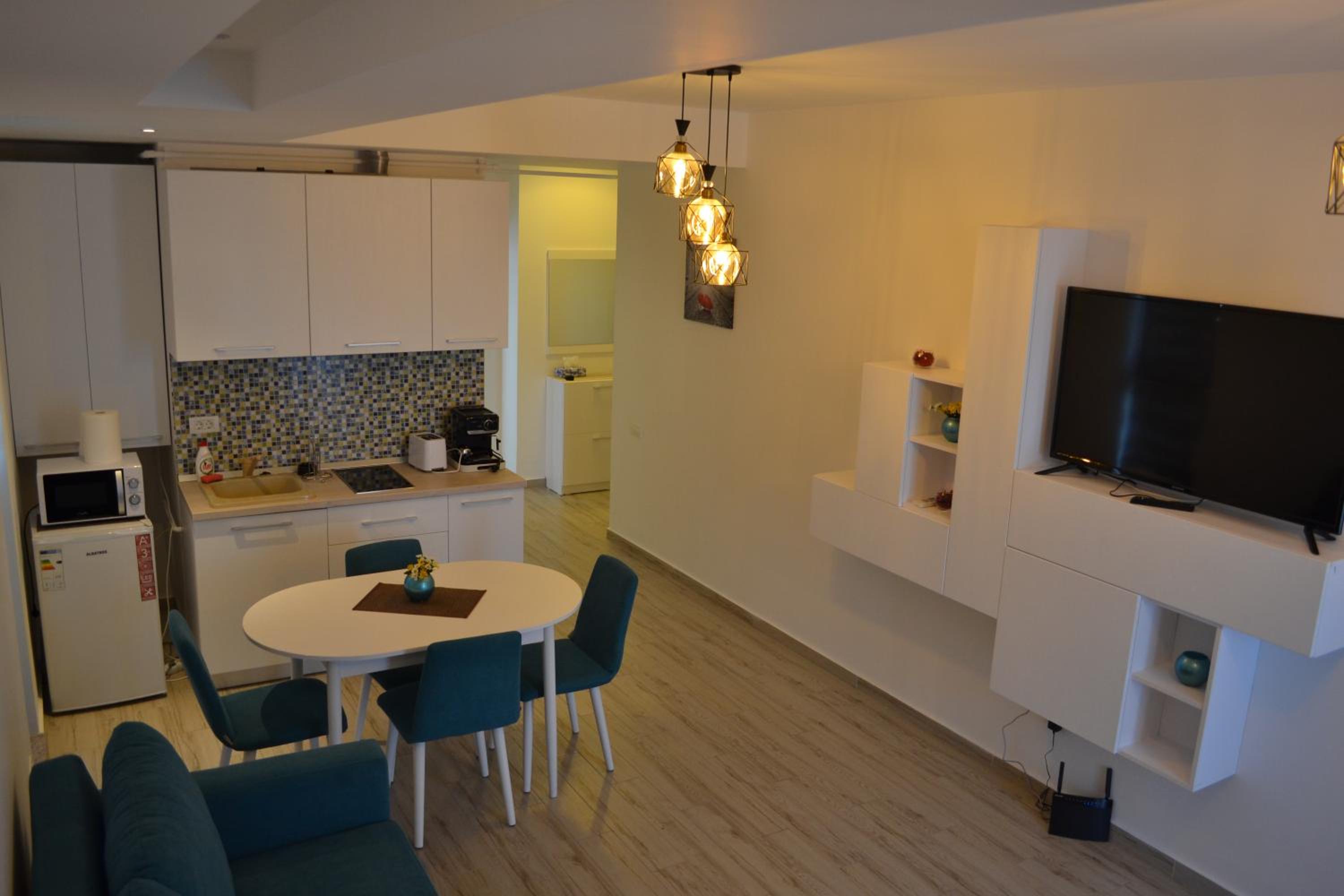 Fancy Beach Apartment view 2