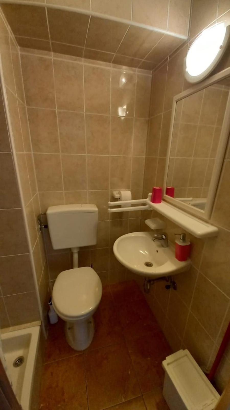 Apartmani i sobe Ivančić1