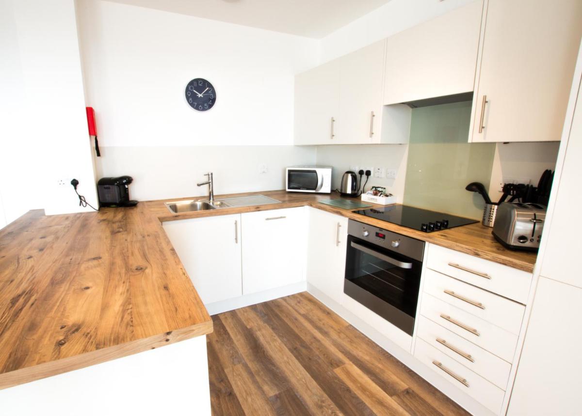 Leicester Vacations - Leicester City Apartments by Charles Hope - Property Image 21