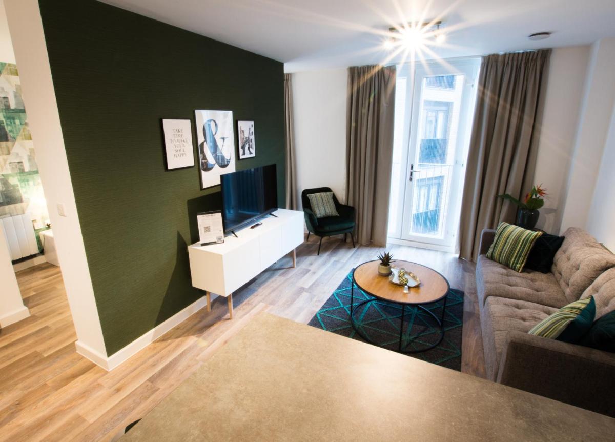 Leicester Vacations - Leicester City Apartments by Charles Hope - Property Image 10