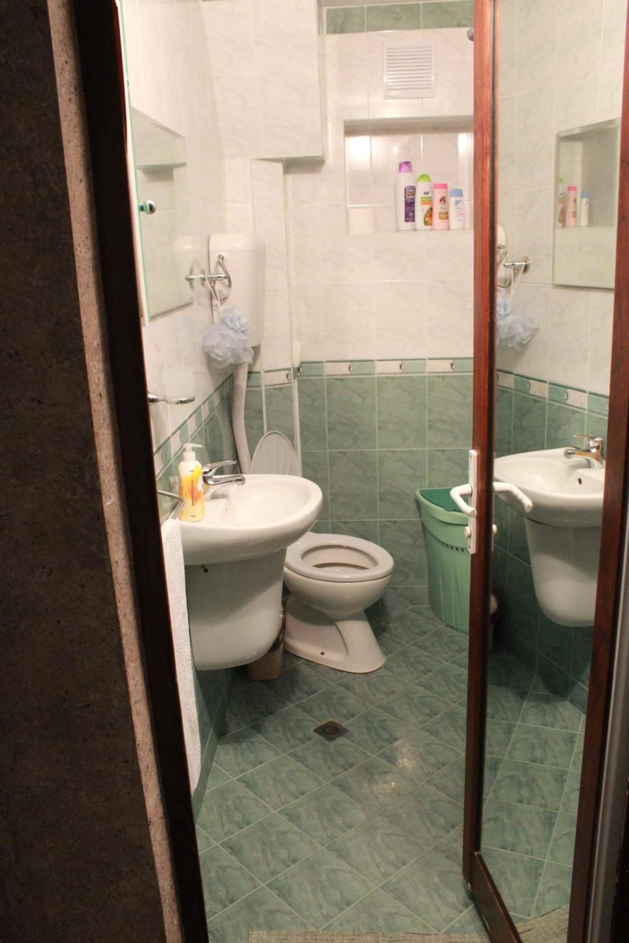 Photo 48