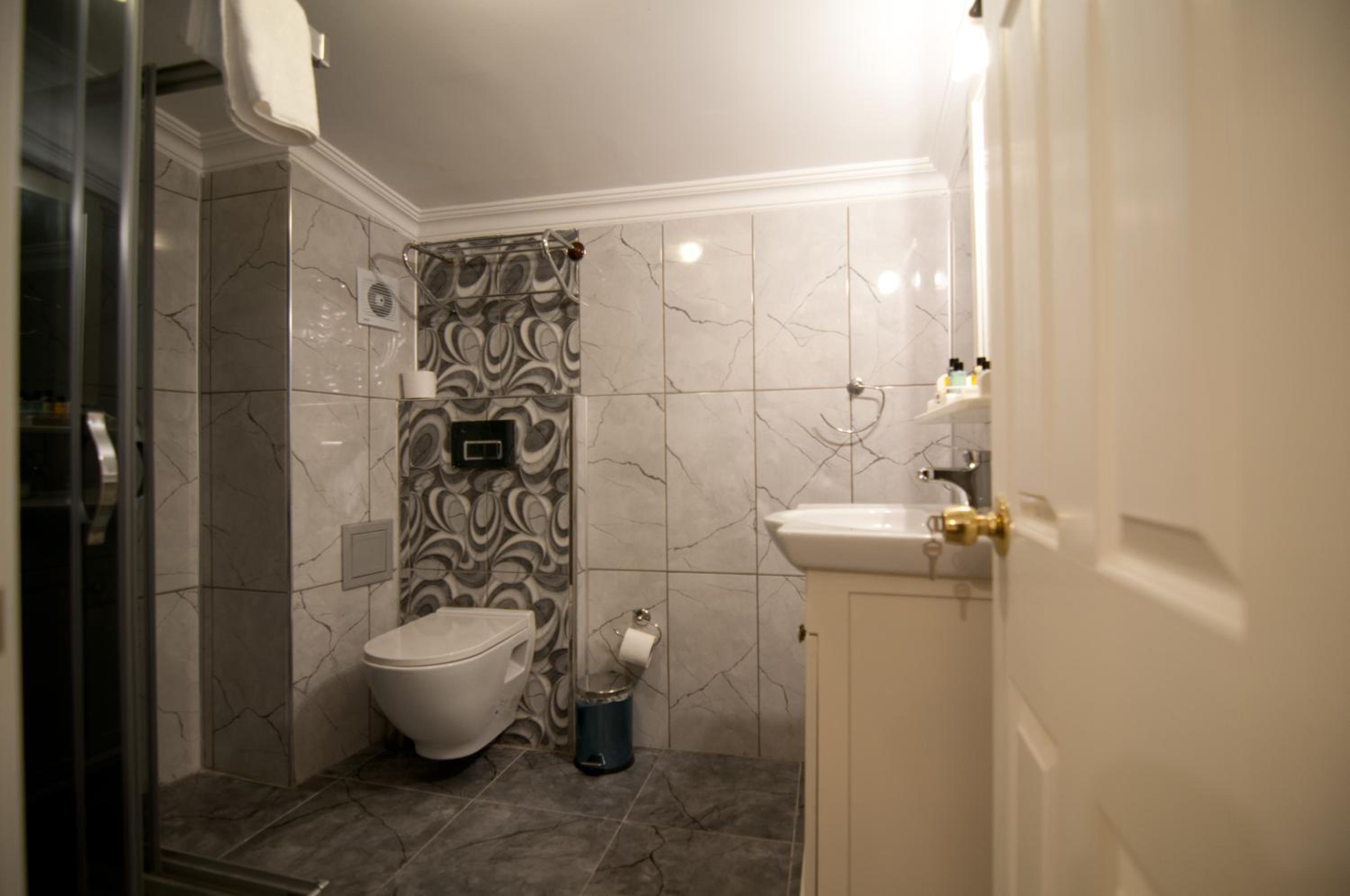 Mevlana Hotel - Image 23