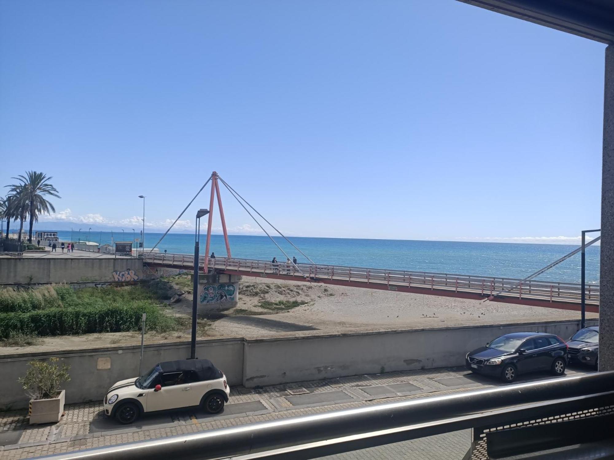 Appartamenti Lungomare Savona view 2